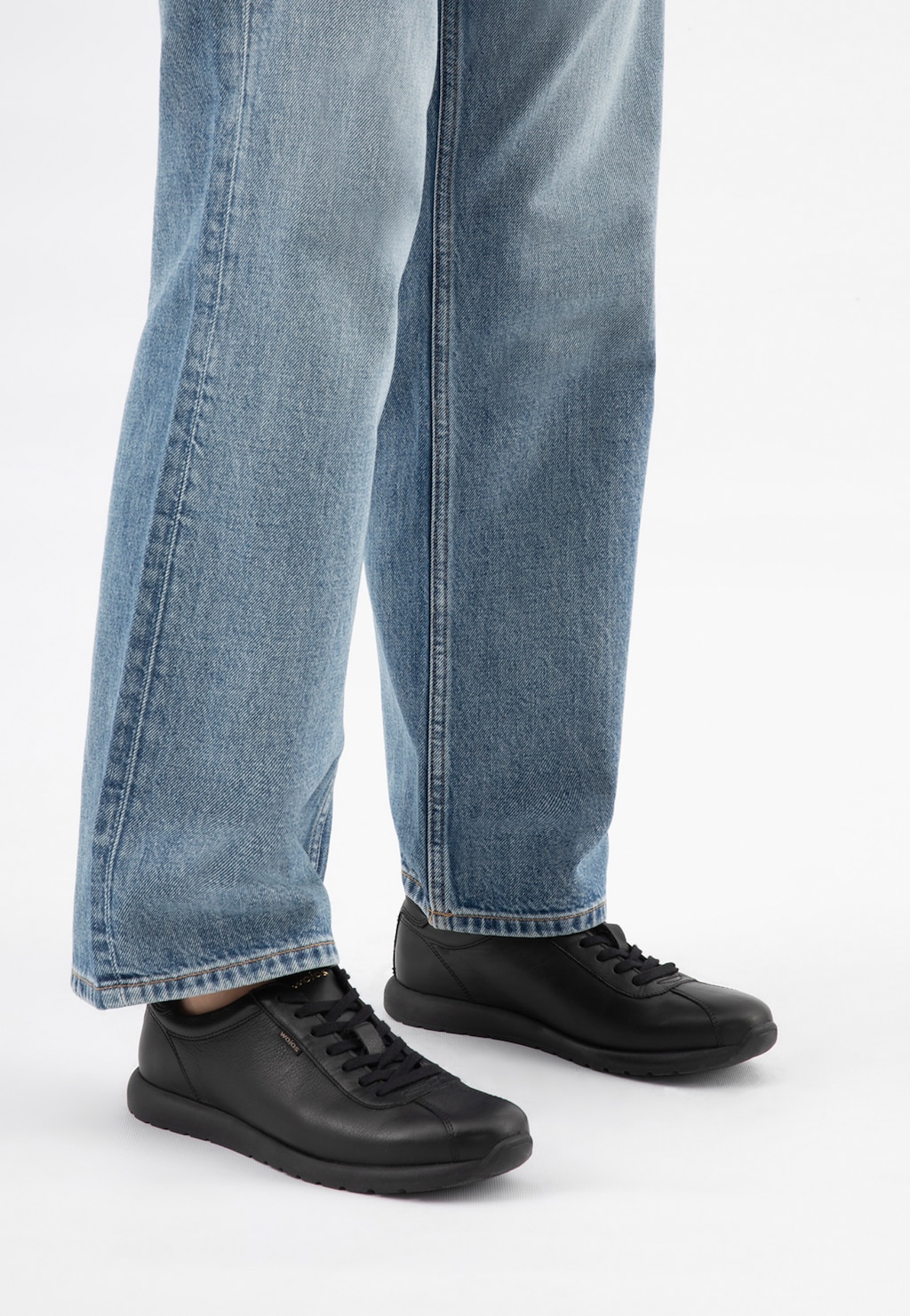 Čierne dámske poltopánky typu tenisky 46357-51 Widok 8