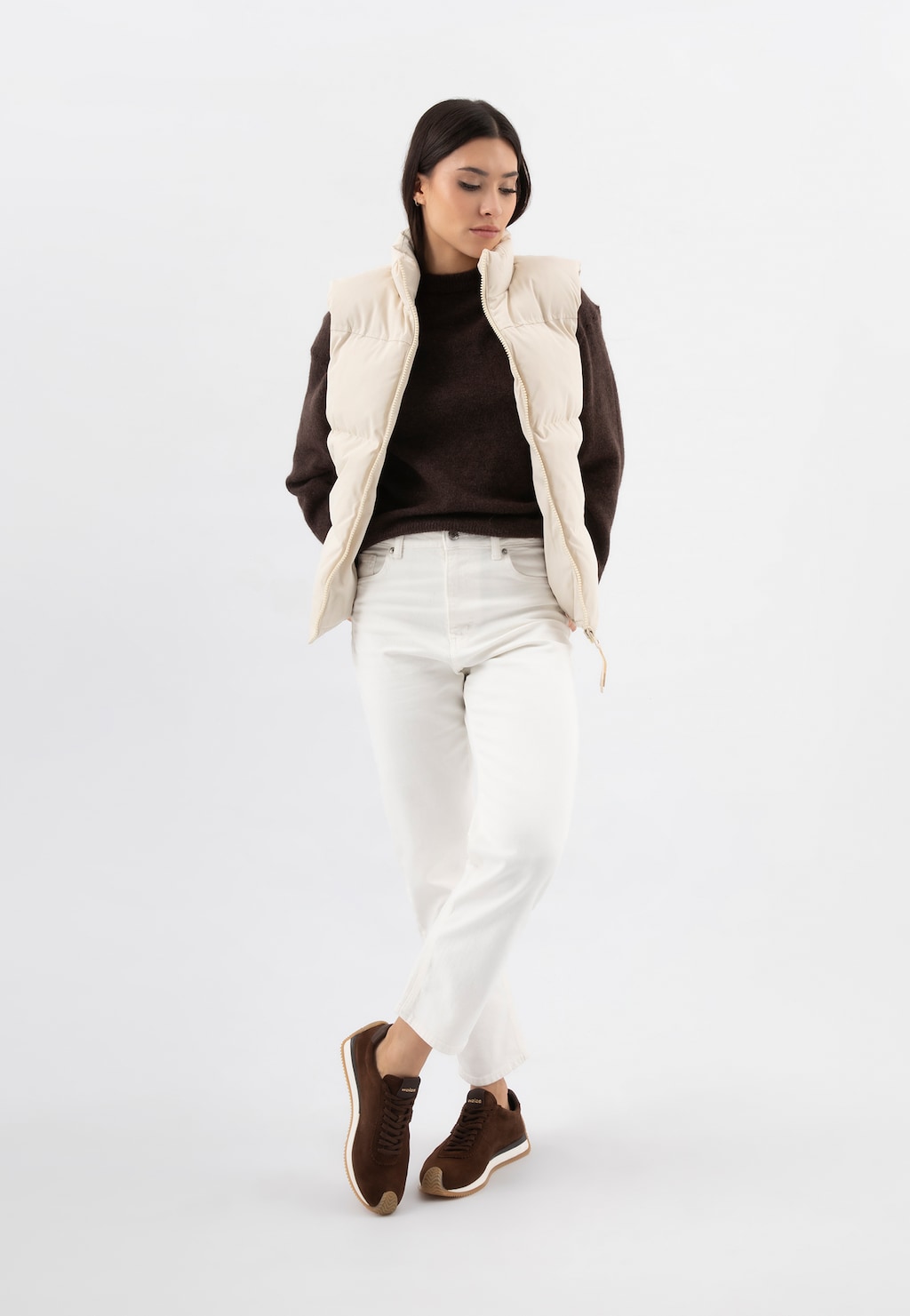 Hnedé tenisky z velúrovej usne 46368-72 Widok 9