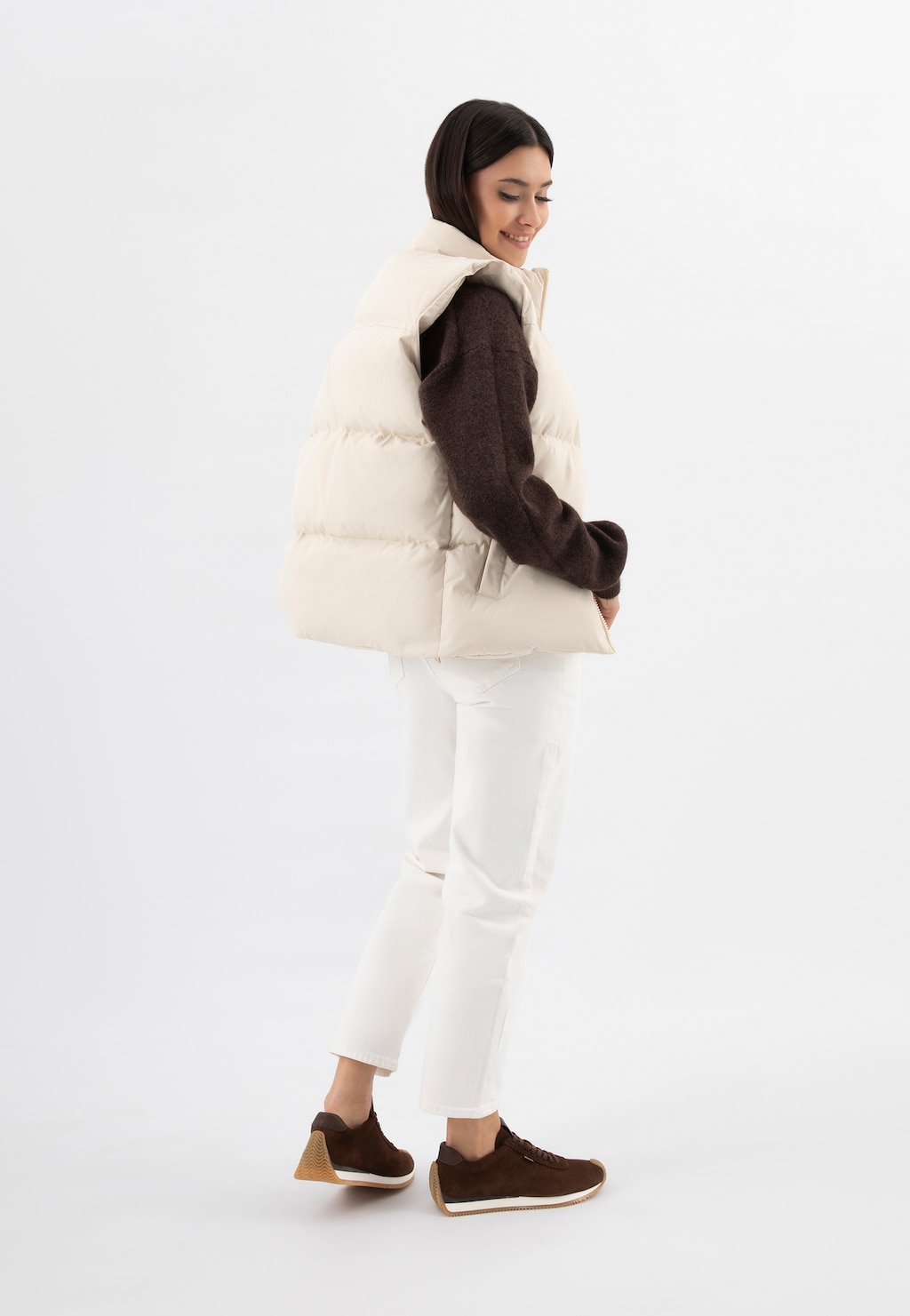 Hnedé tenisky z velúrovej usne 46368-72 Widok 1