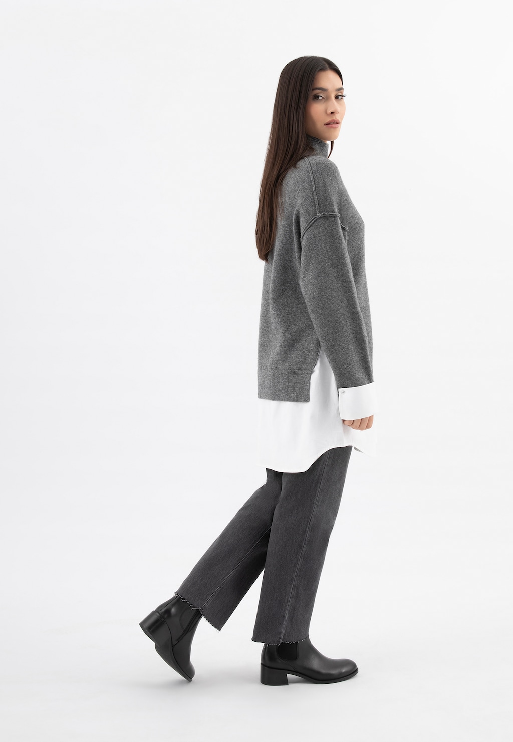 Čierne kožené dámske kotníčkové na širokom podpätku 55355-51 Widok 9