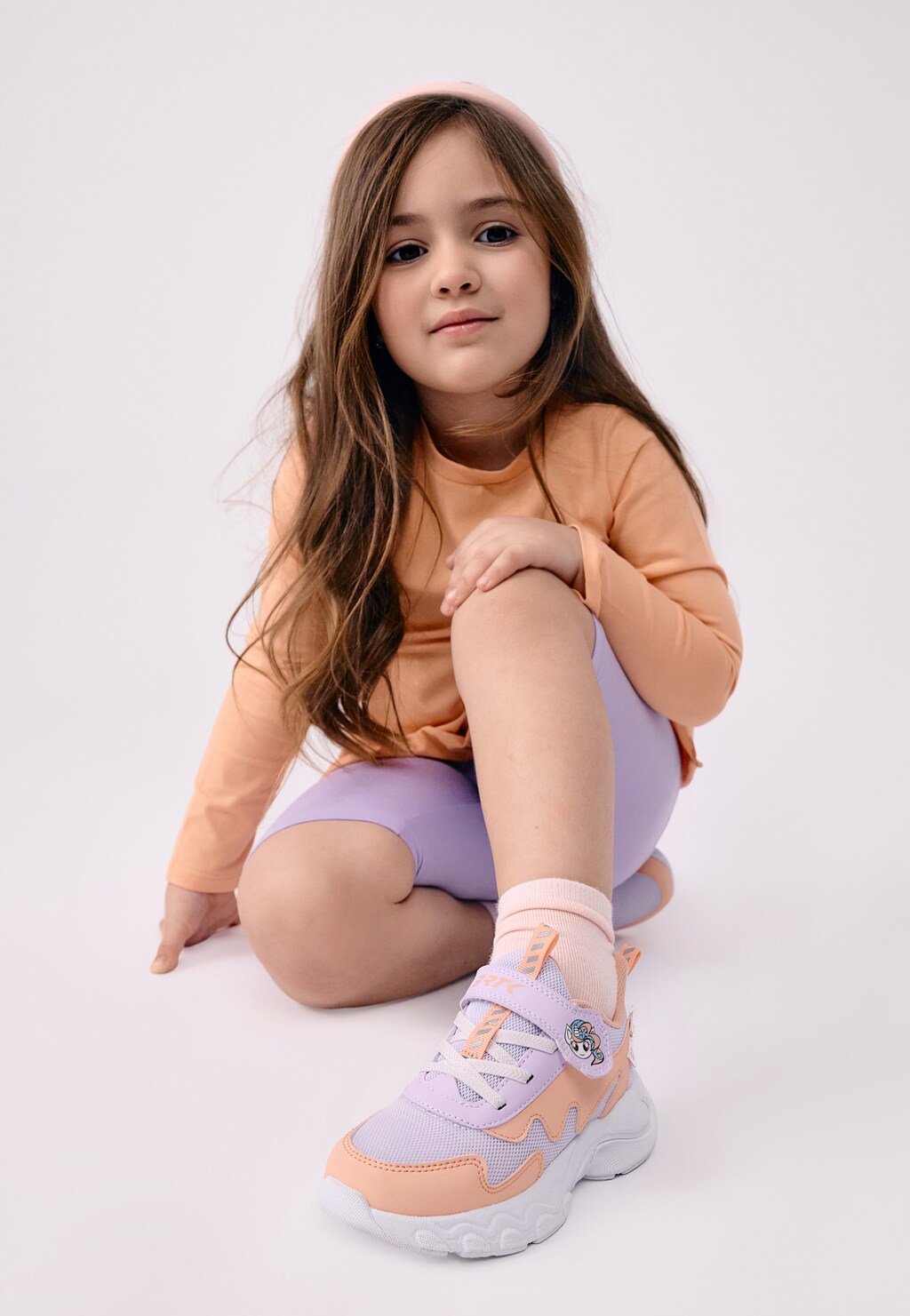 Lekkie kolorowe sneakersy dziewczęce z jednorożcem BARTEK 87019-17 Widok 9