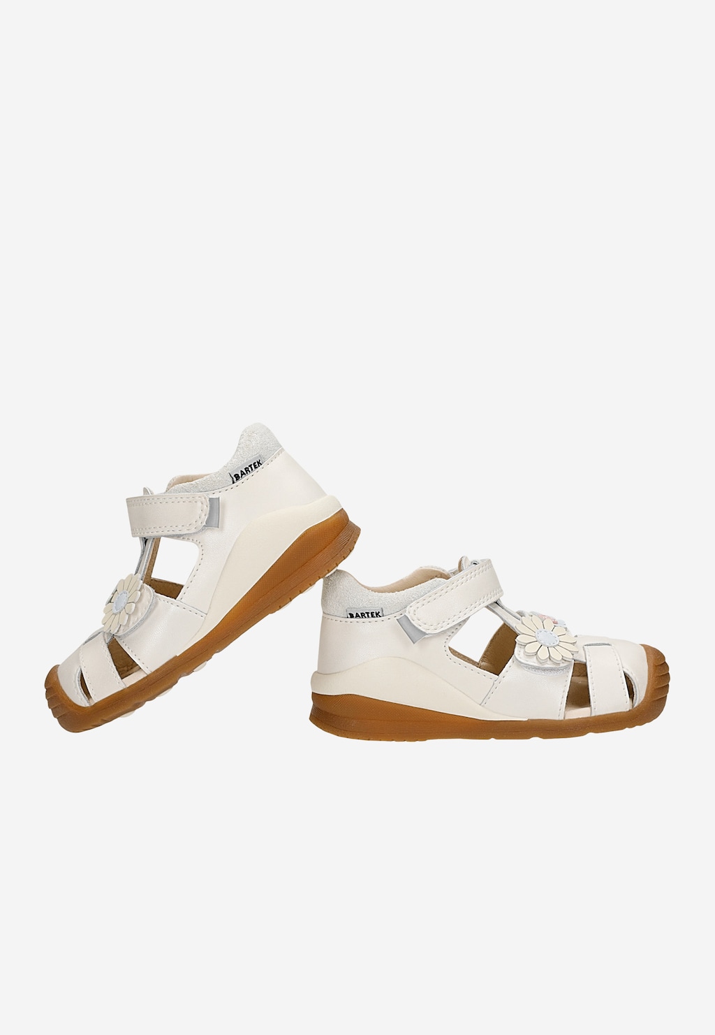 Białe sandały dziecięce z zabudowanym przodem BARTEK 84418-59 Widok 6