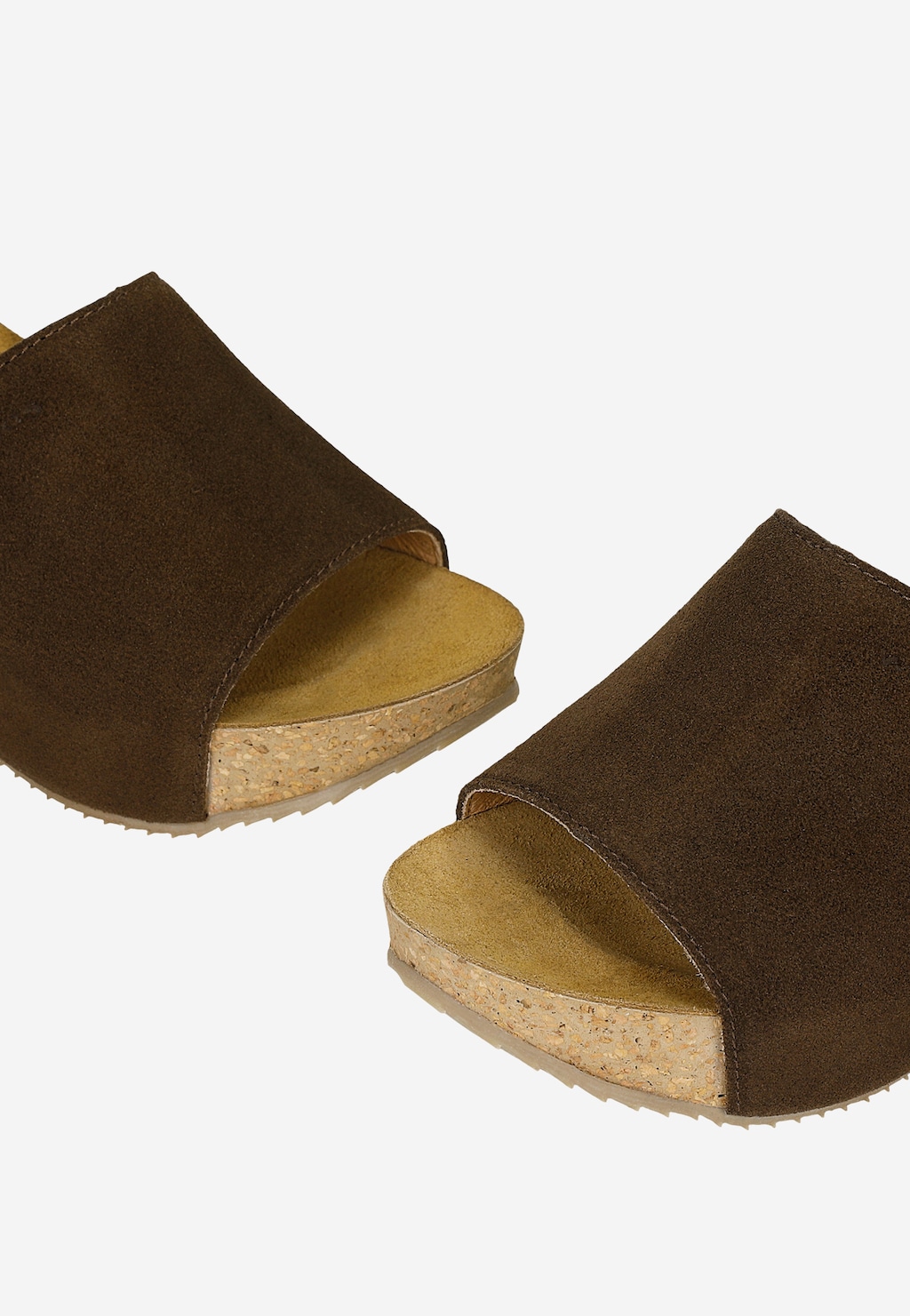 Brązowe czekoladowe klapki na koturnie 74021-67 Widok 6