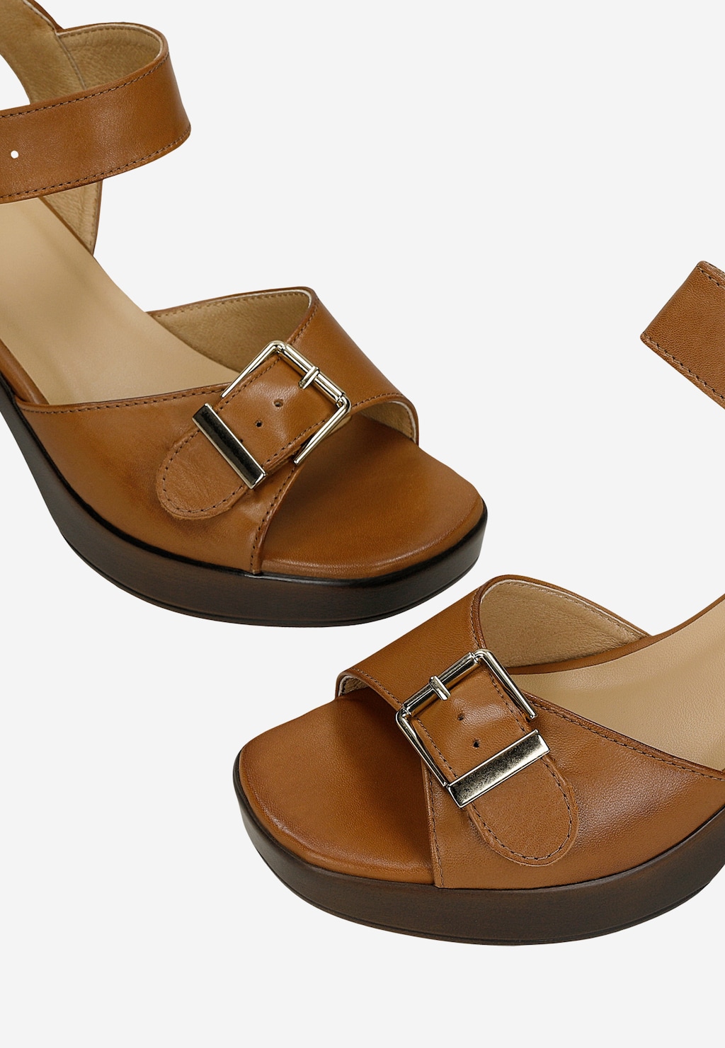 Brązowe sandały na słupku z ozdobną klamrą 76275-53 Widok 6