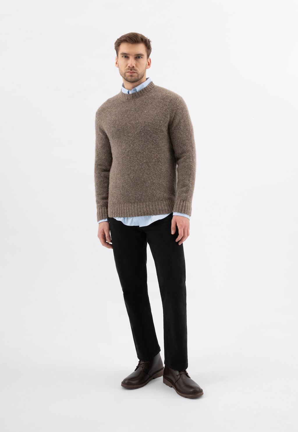 Hnědé chukka boty z pull up kůže 24128-42 Widok 9