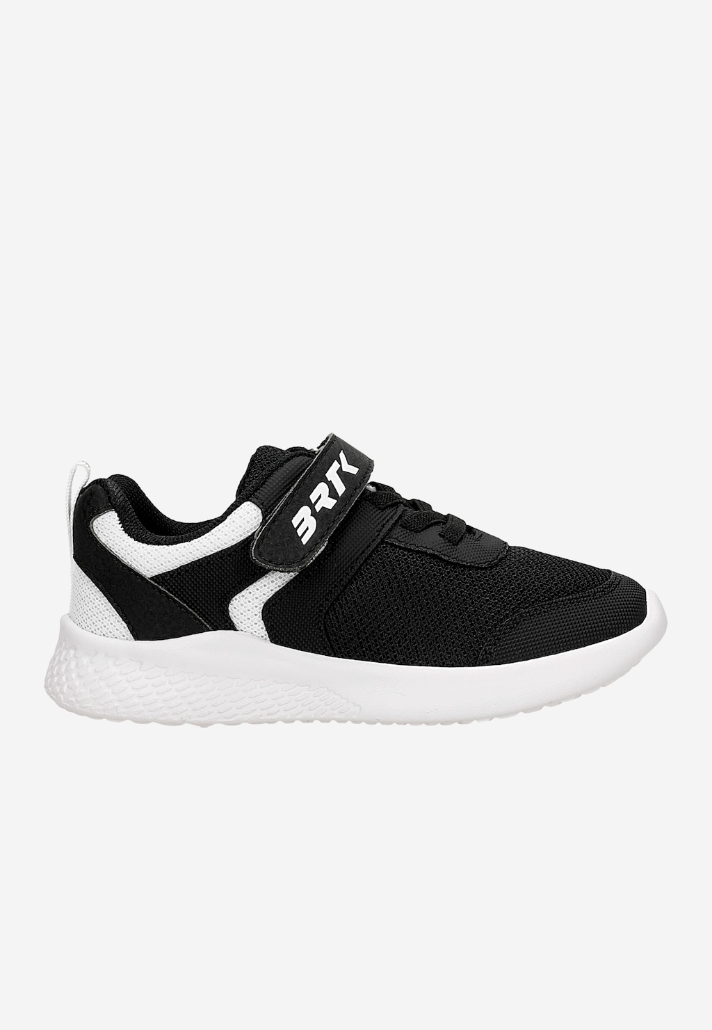 Czarne sneakersy dziecięce Bartek 87003-10 z białymi wstawkami, białą podeszwą i zapięciem na rzep z logo BRTY, widok z boku.