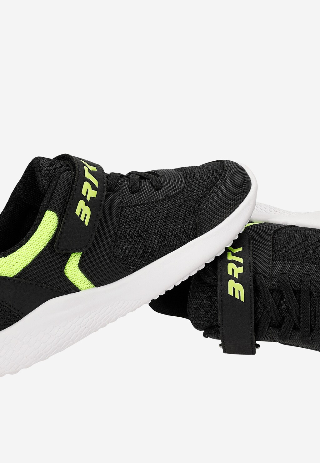 Czarne sneakersy BARTEK z neonowymi zielonymi wstawkami 87003-18 Widok 7