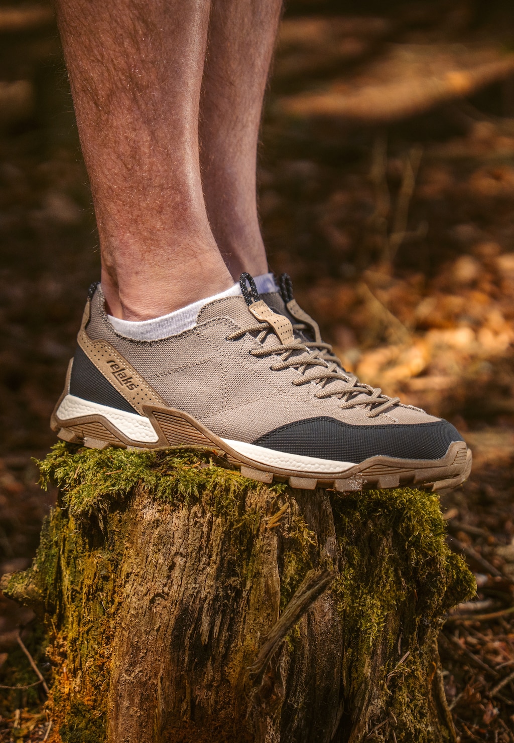 Beżowe sneakersy RELAKS Micropolytex R34212-44 Widok 1