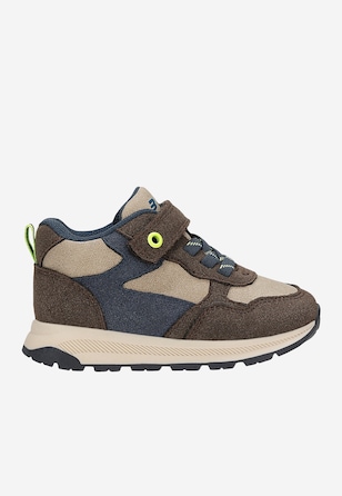 Brązowe sneakersy dziecięce z granatowymi wstawkami BARTEK 87062-12