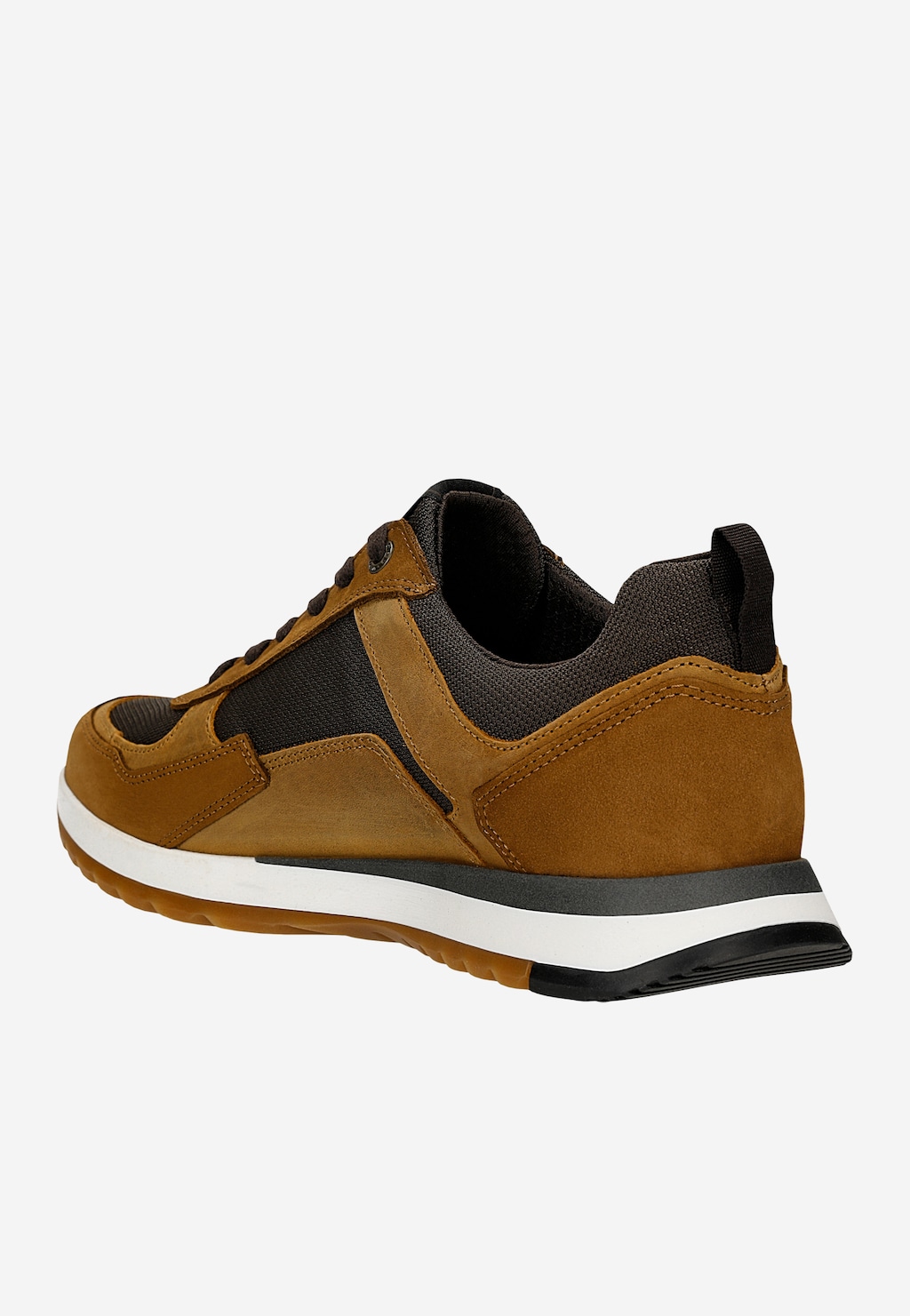 Wojas brązowe sneakersy męskie 10296-83 z kontrastowymi czarnymi panelami skórzanymi, widok z tyłu, biała podeszwa.