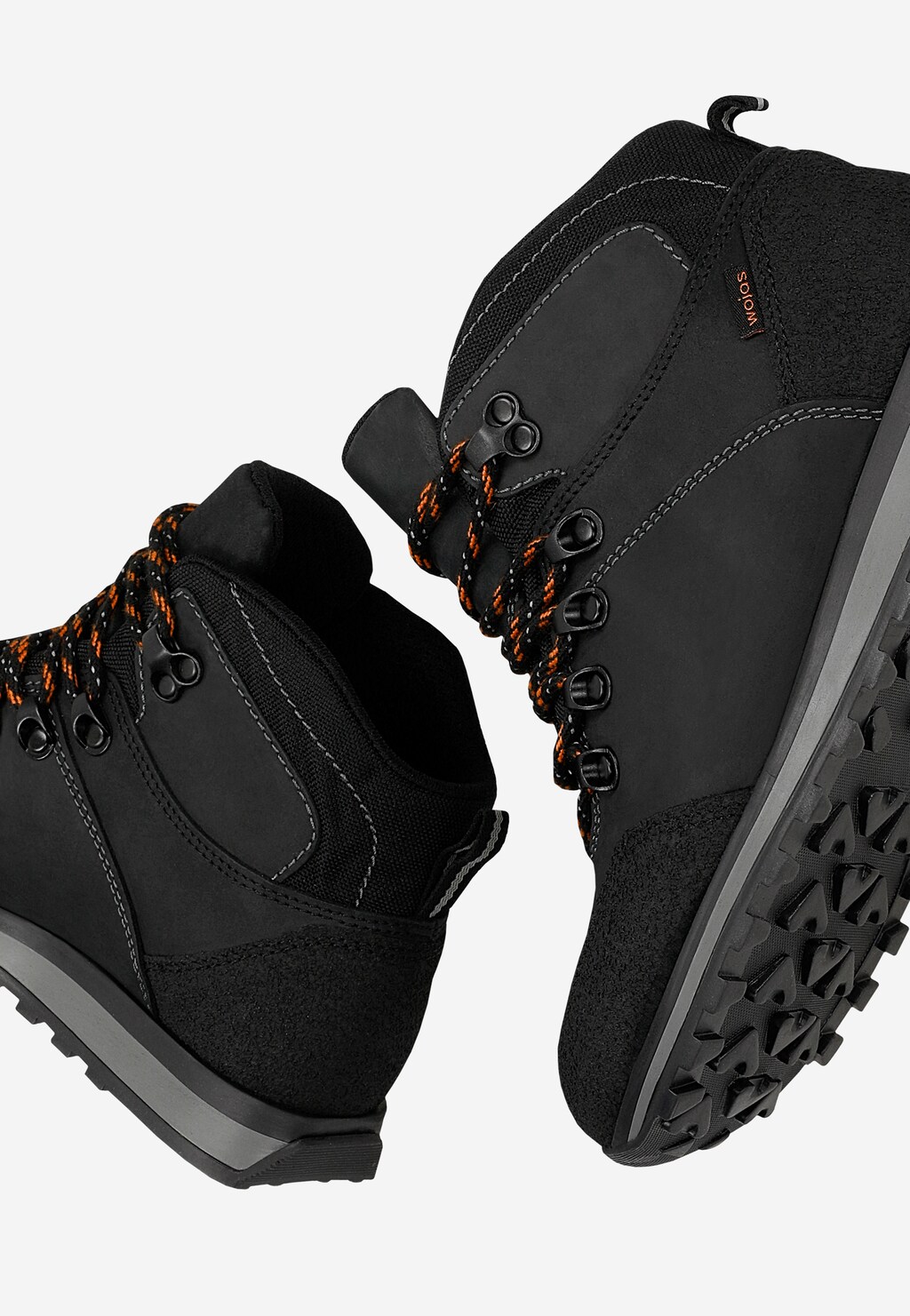 Wojas damskie wysokie buty trekkingowe 64016-71 w kolorze czarnym z czarno-pomarańczowymi sznurówkami, widok z boku i podeszwy.