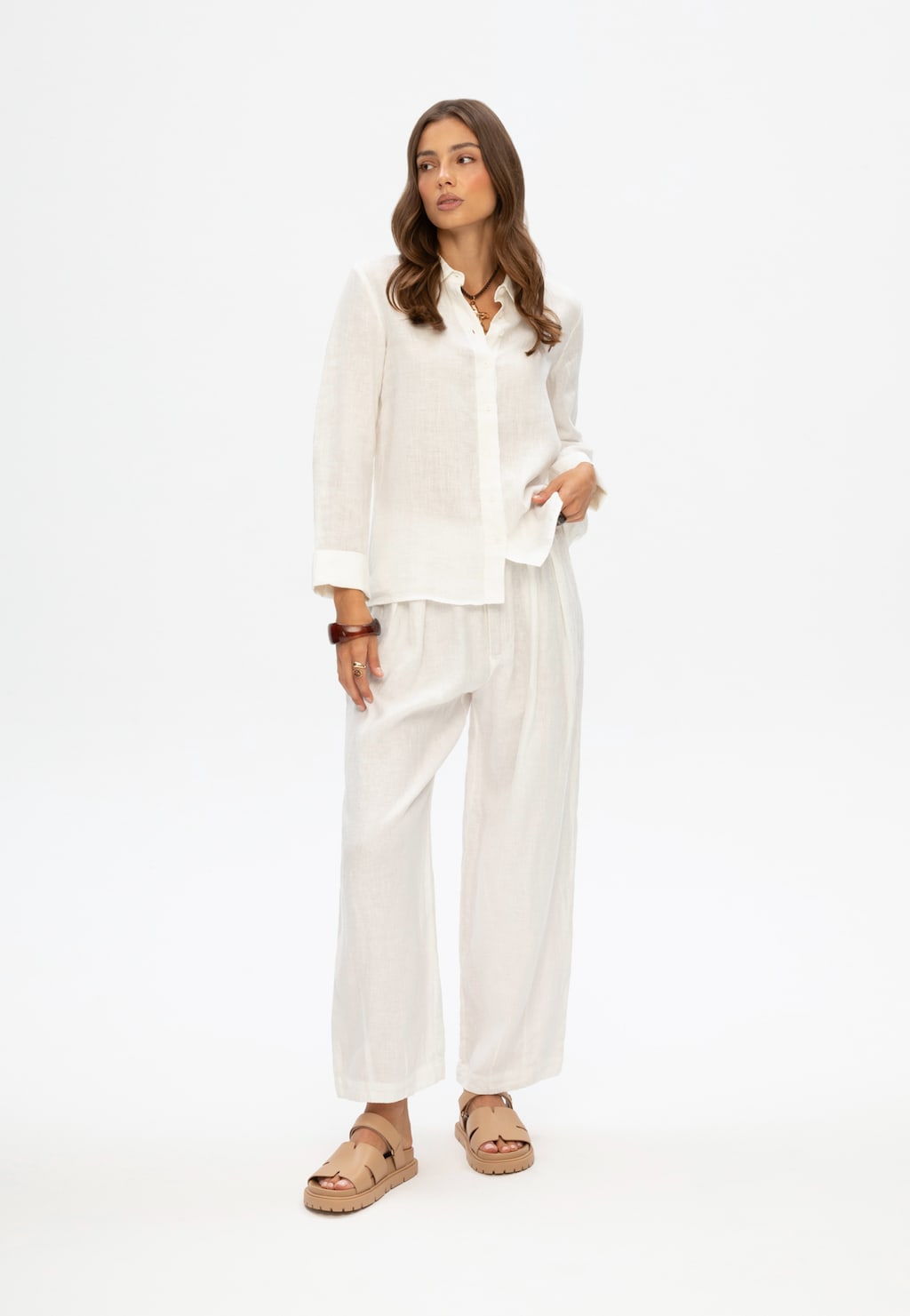 Beige Damen-Lederpantoletten mit dicker Sohle 74135-54 Widok 8