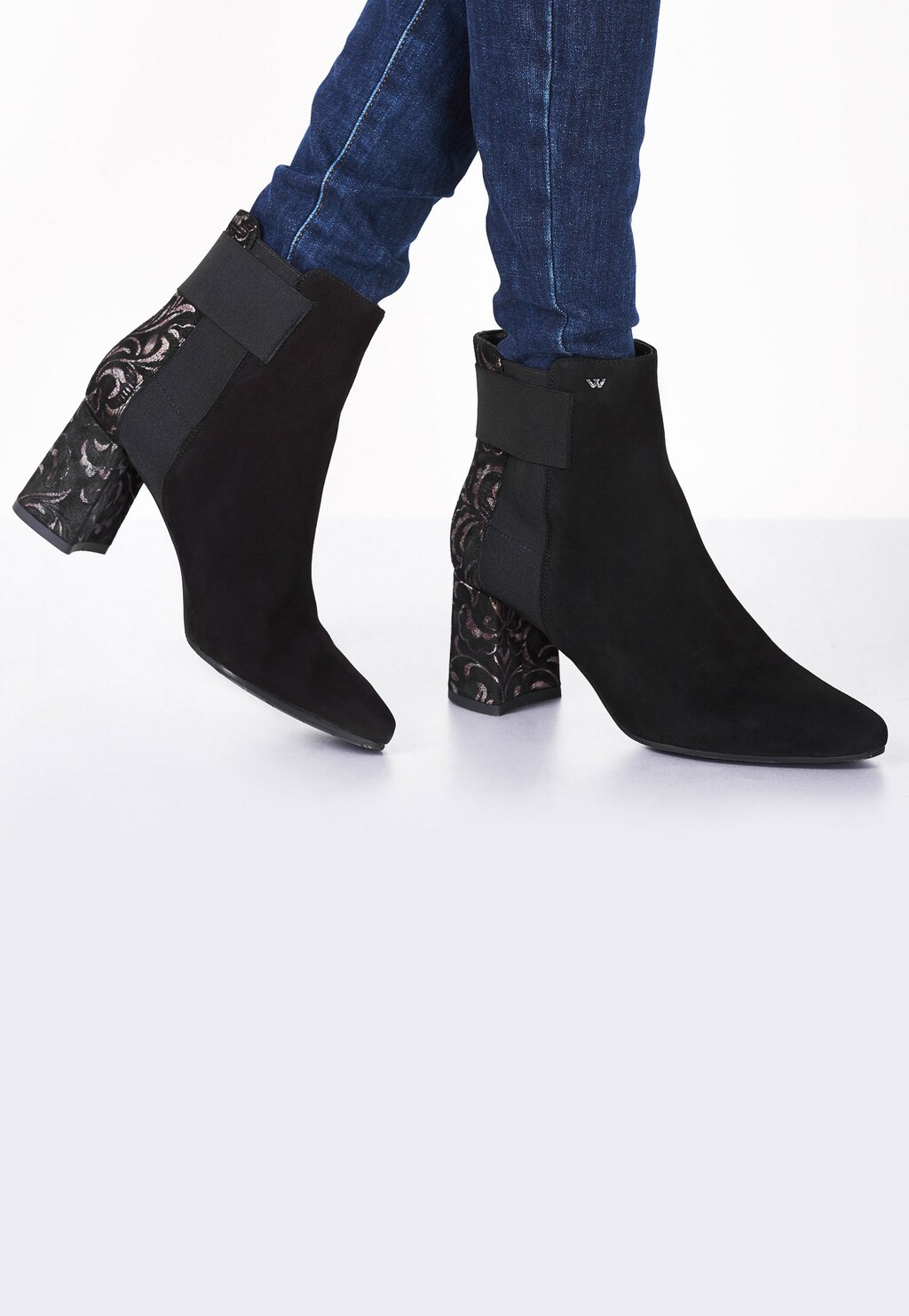 Czarne botki damskie 8648-61 Widok 1