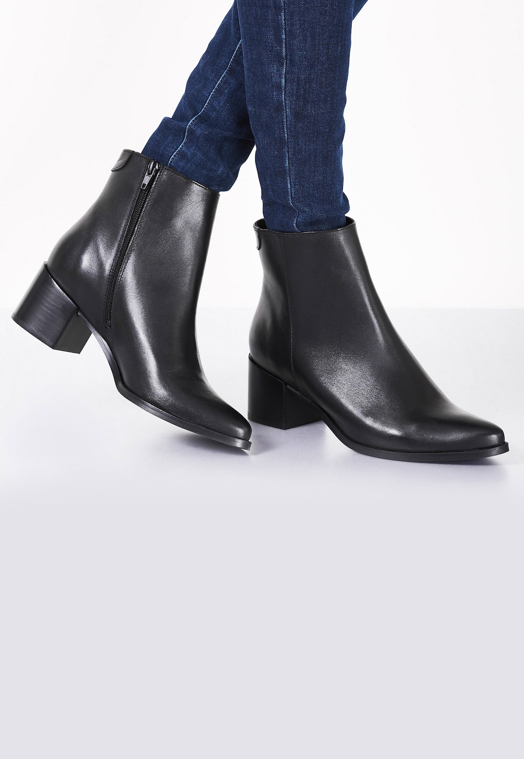 Czarne botki damskie 8632-51 Widok 1