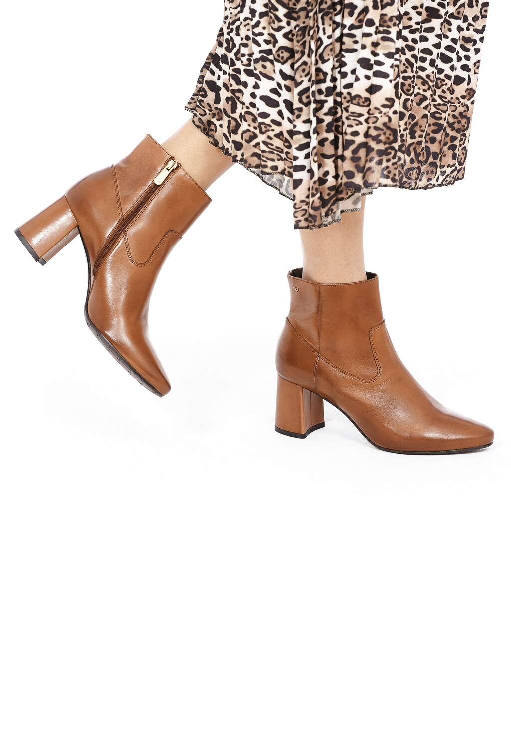 Brązowe botki damskie 8603-52 Widok 1