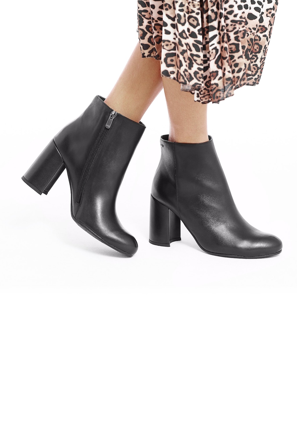 Czarne botki damskie 8609-51 Widok 1