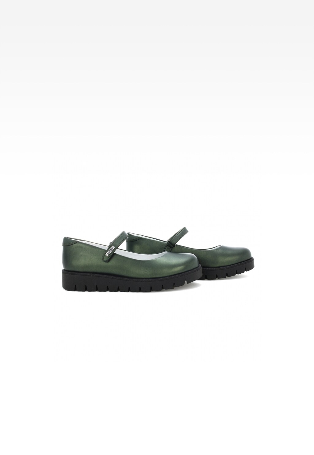 Bartek W-48605/SZ/1R2 wizytowe buty dla dziewcząt w kolorze zielonym z paskiem na rzep i czarną podeszwą, widok z boku