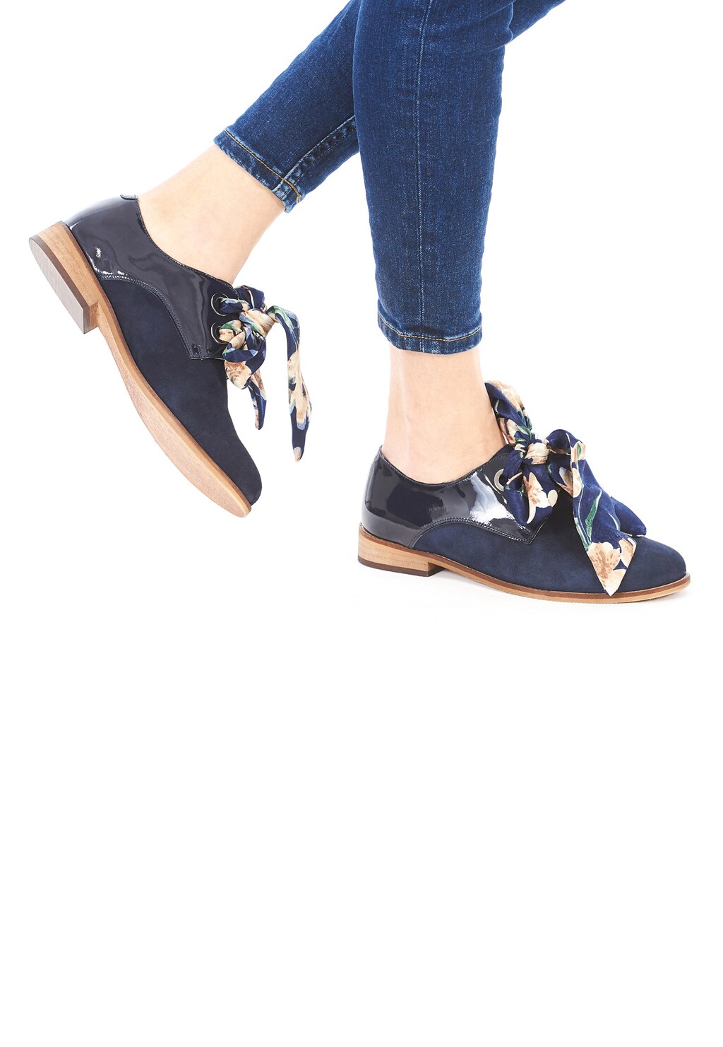 Granatowe półbuty damskie 9405-76 Widok 1