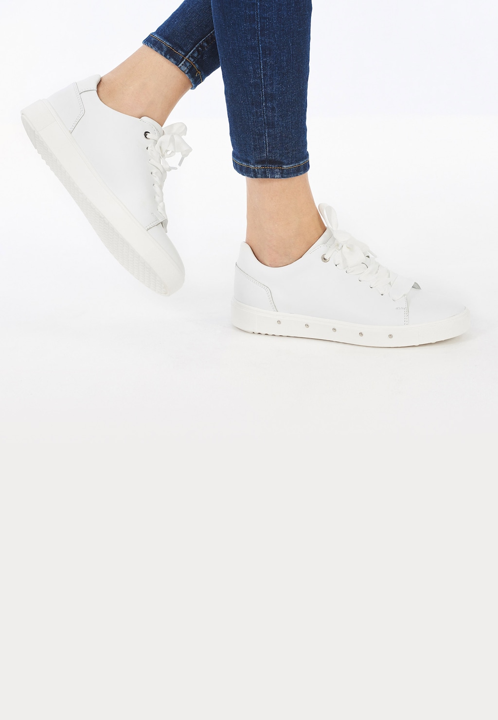 Damskie białe półbuty 8537-50 Widok 1