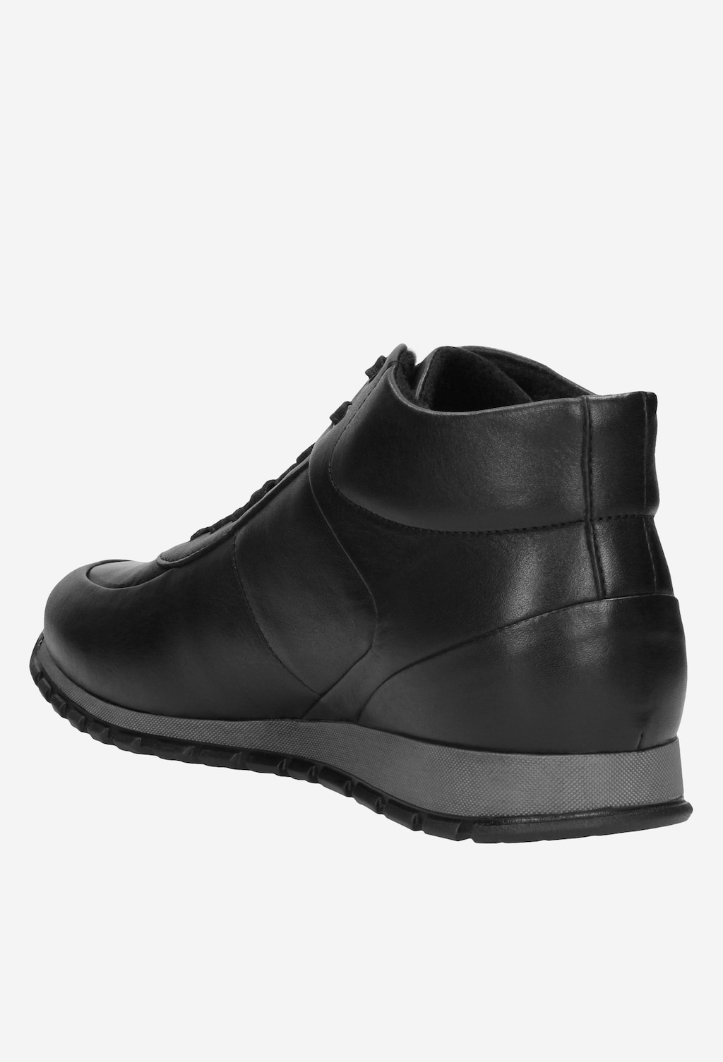 Eleganckie czarne trzewiki męskie Wojas model 9166-51 ze skóry naturalnej, pokazane z boku. Widoczna gumowa podeszwa i sznurówki. Stylowe buty na jesień i zimę.