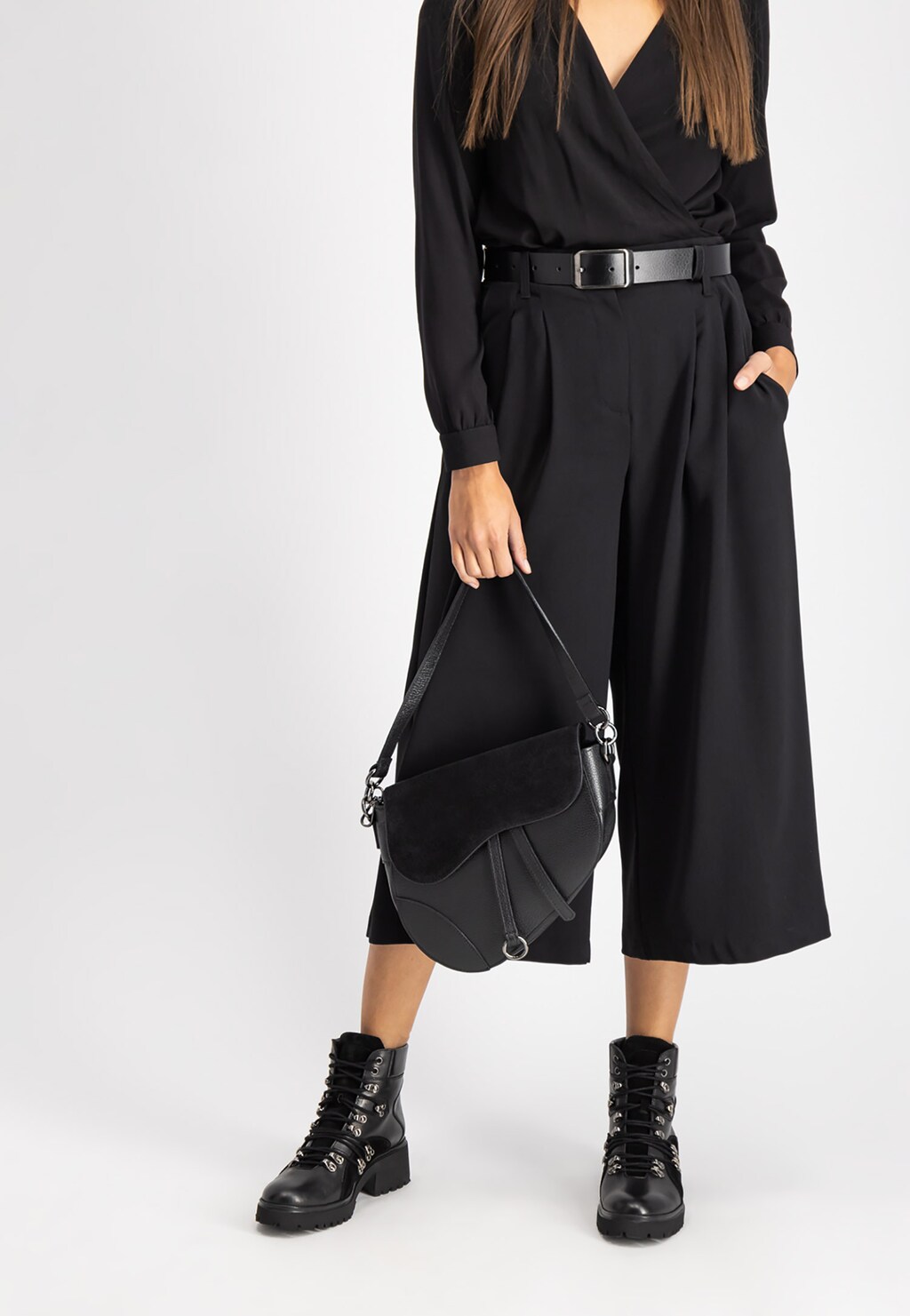 Czarne trzewiki damskie 9630-71 Widok 1