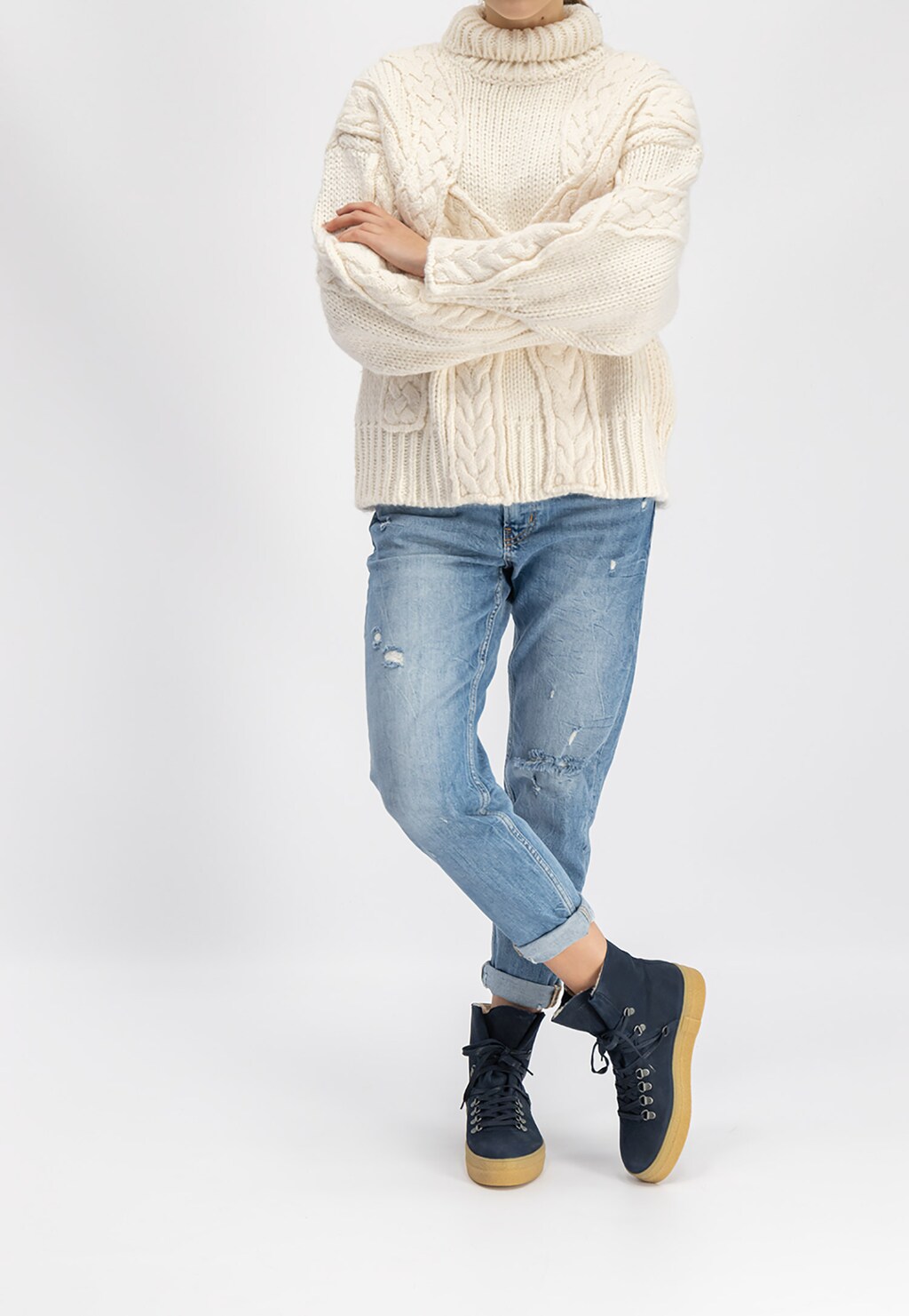 Granatowe ciepłe trzewiki damskie na grubej brązowej podeszwie 7674-66 Widok 1