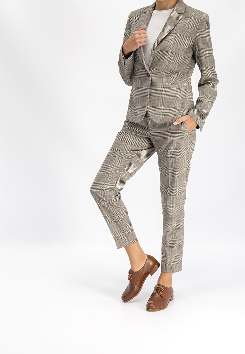 Brązowe półbuty damskie 9490-52 Widok 1