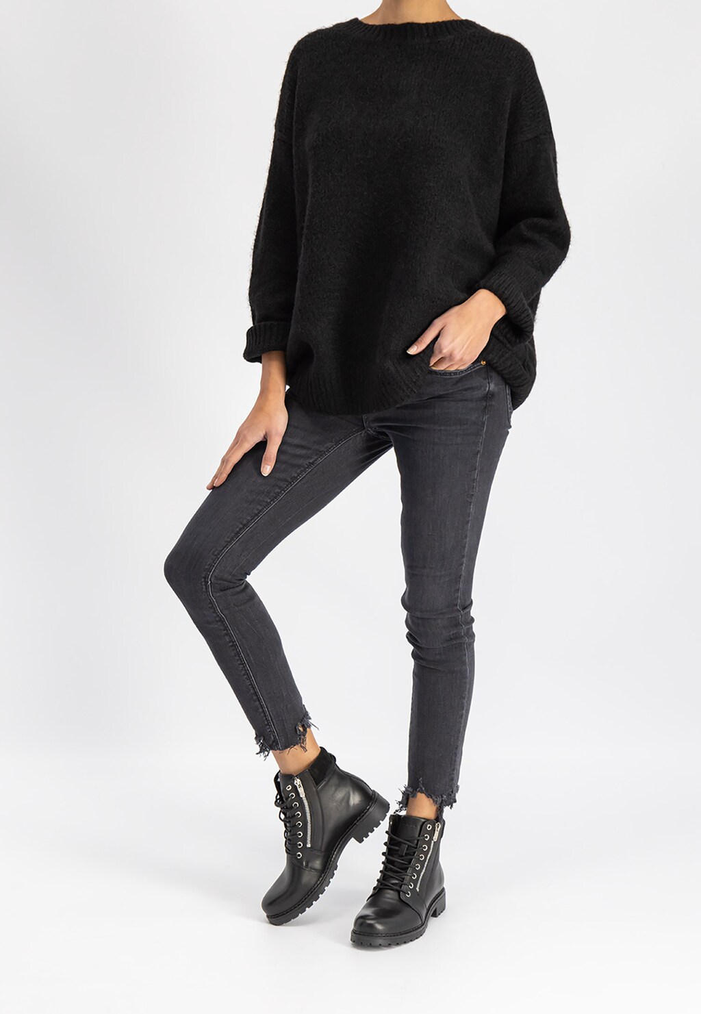 Czarne trzewiki damskie 9628-71 Widok 1