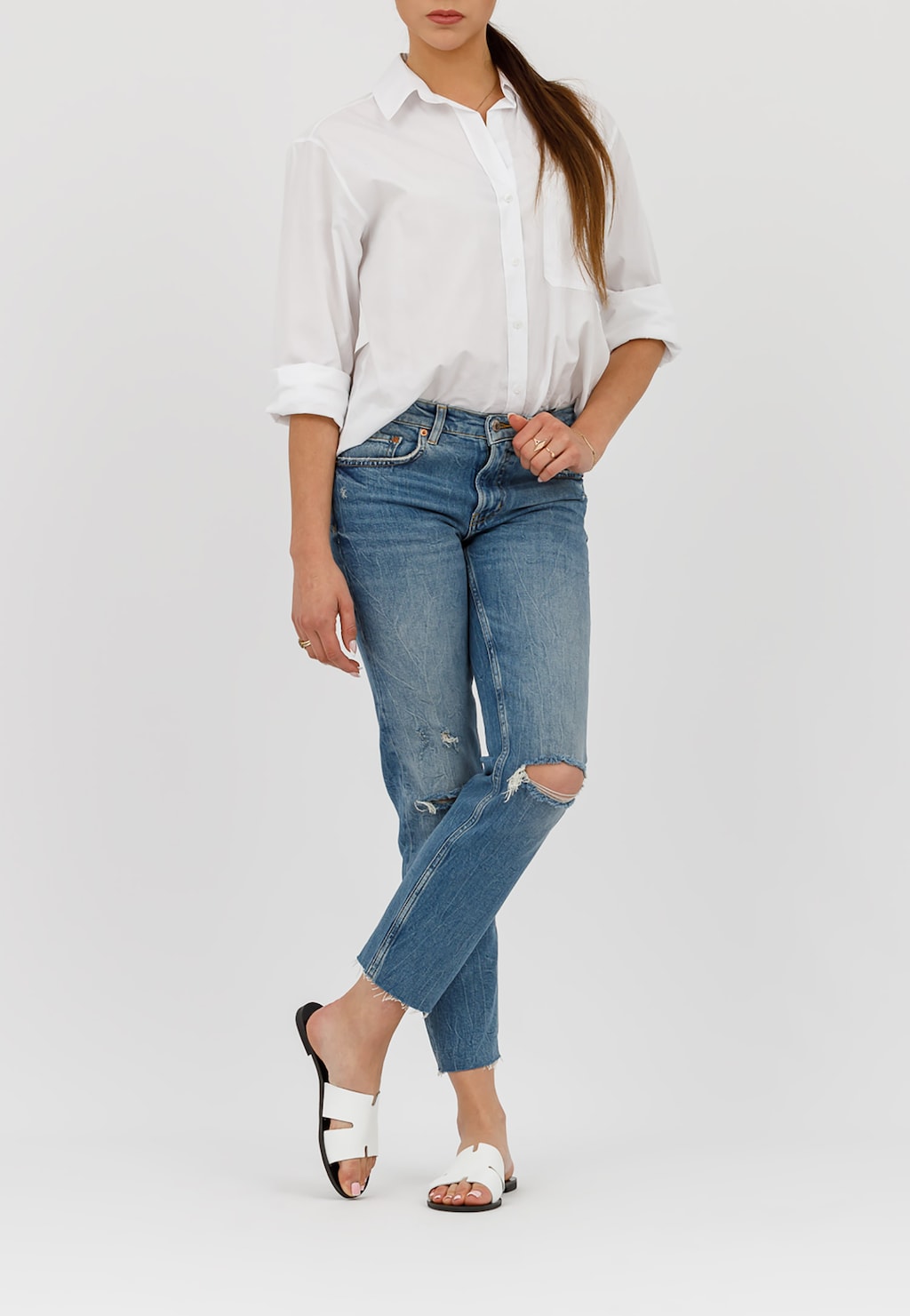 Białe klapki damskie z czarną podeszwą 74008-59 Widok 1