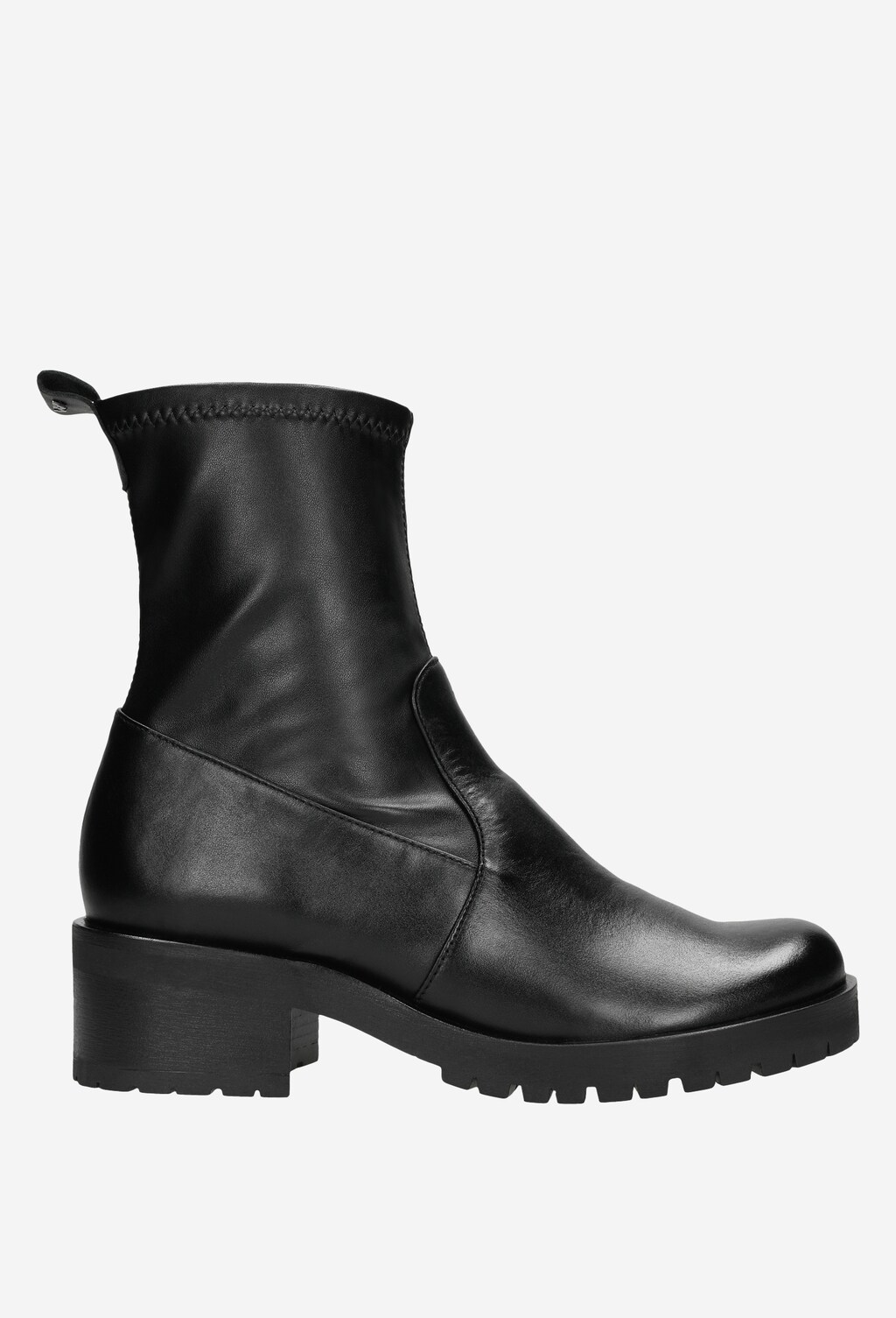 Čierne členkové čižmy nesmú chýbať v žiadnom botníku 55084-81 Widok 2