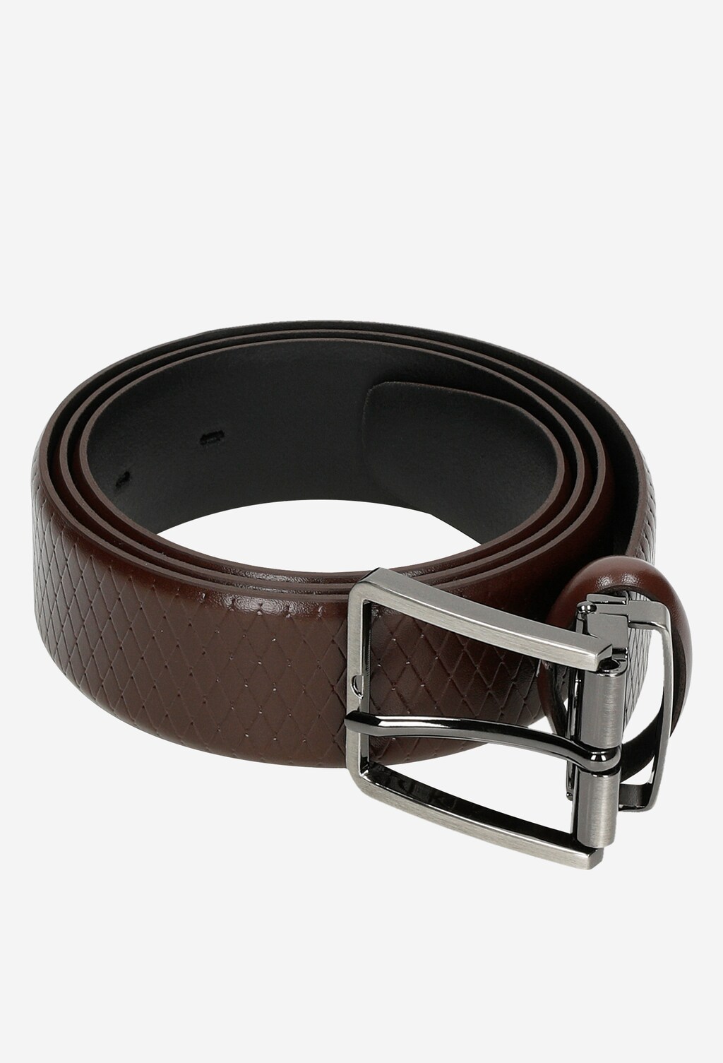 Brązowy pasek męski Wojas model 93018-52 z eleganckim tłoczeniem w romby, widoczny z srebrną klamrą, zwinięty w pętlę, ukazujący strukturę skóry.