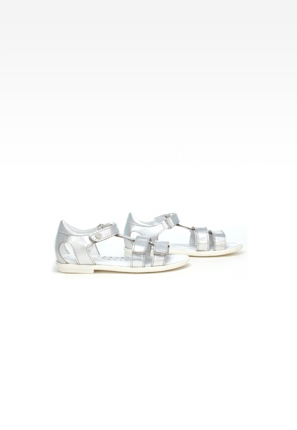 Srebrne sandały dziewczęce Bartek W-76016/SIE z paskami na rzepy, z odkrytymi palcami, na płaskiej podeszwie, widok z boku.