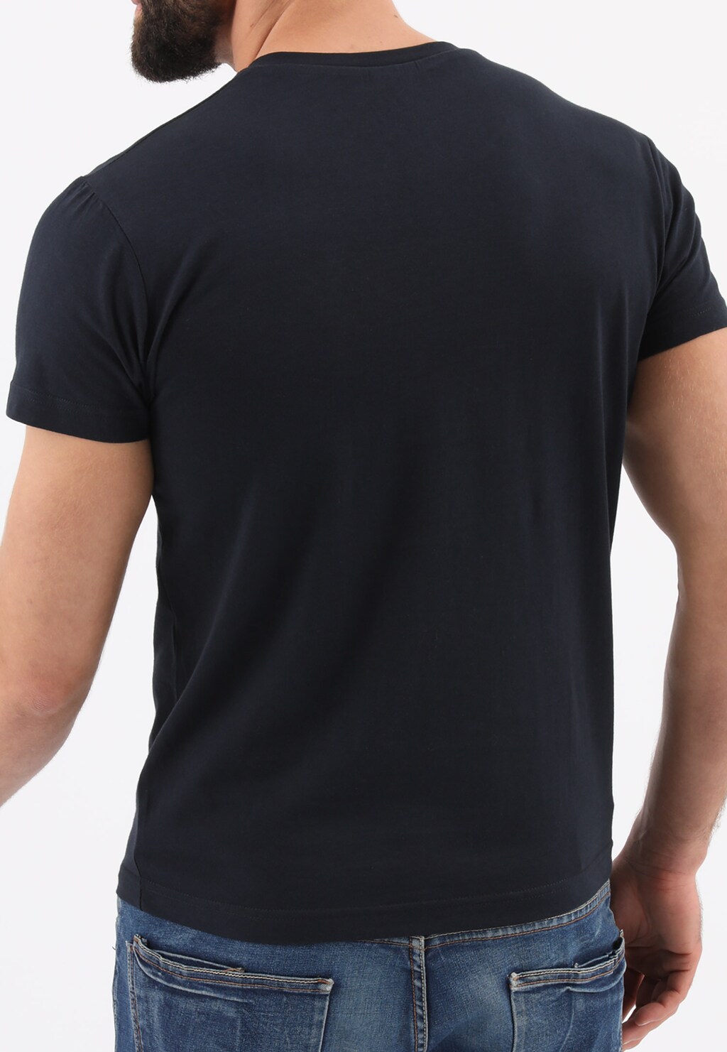 Granatowa koszulka męska z dekoltem w serek 98009-86 Widok 2