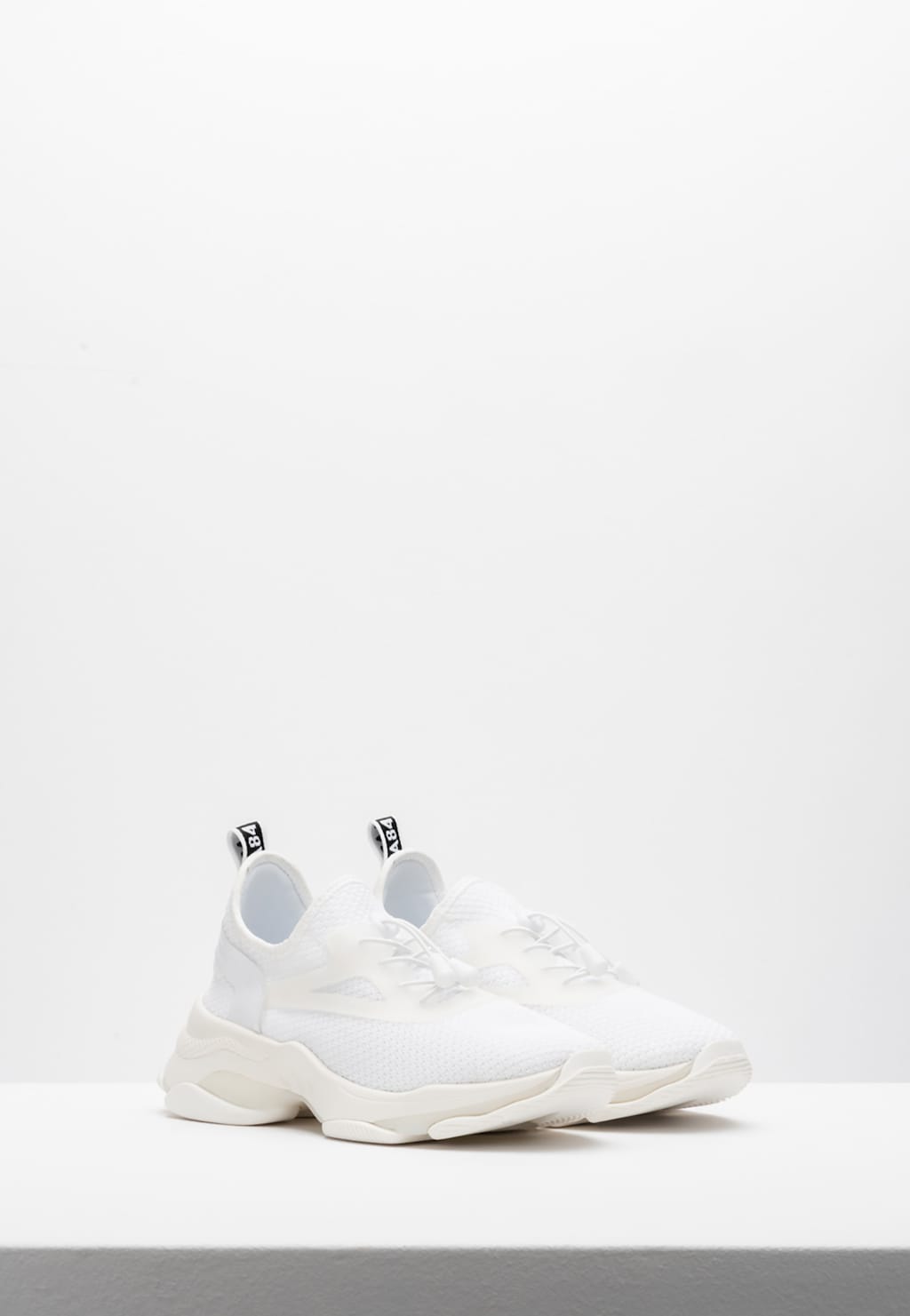 Športujte s ľahkosťou v bielych dámskych sneakersoch WJS64017-79 Widok 3