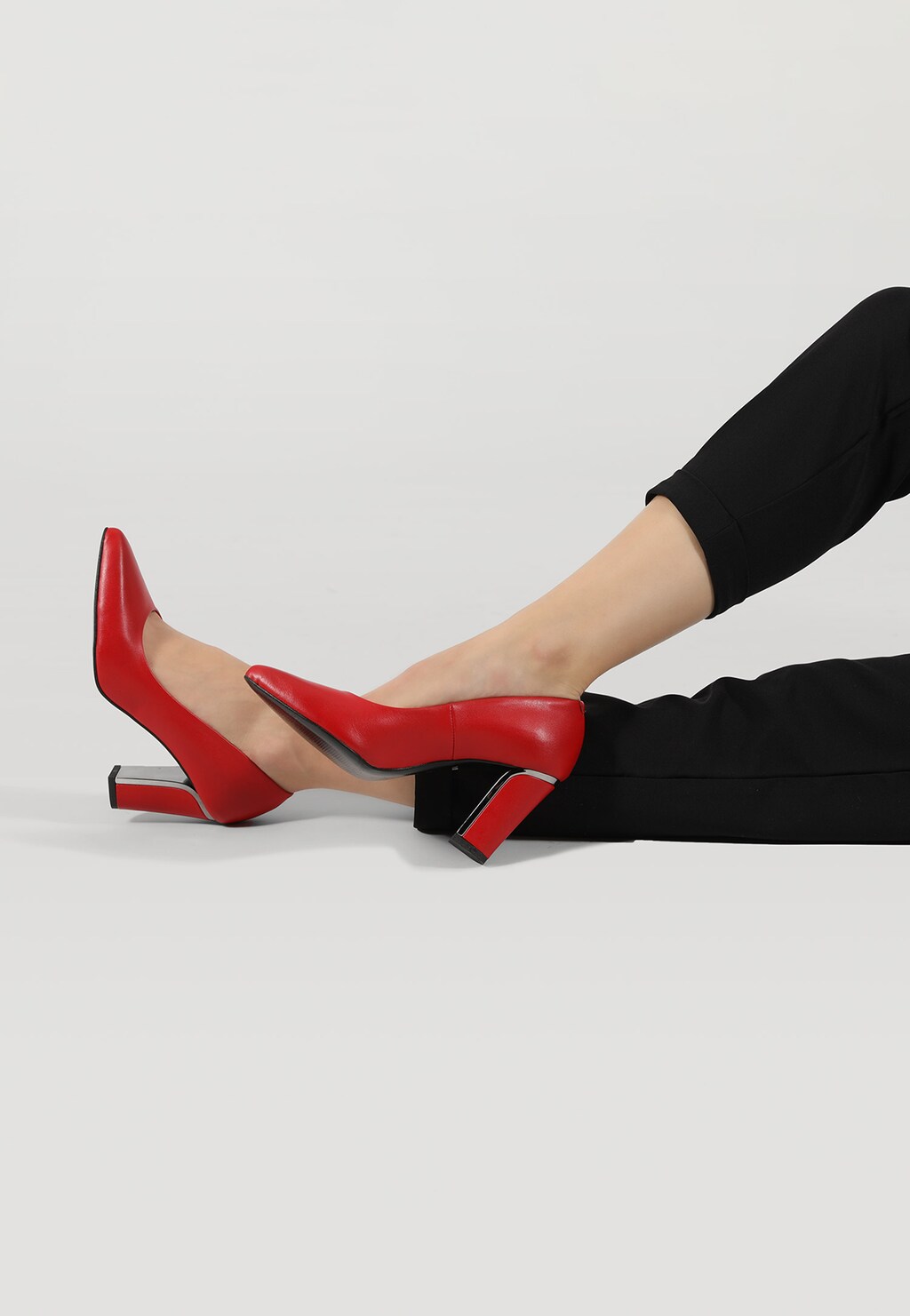 Kožené elegantné dámske lodičky vo farbách lásky 35044-55 Widok 7