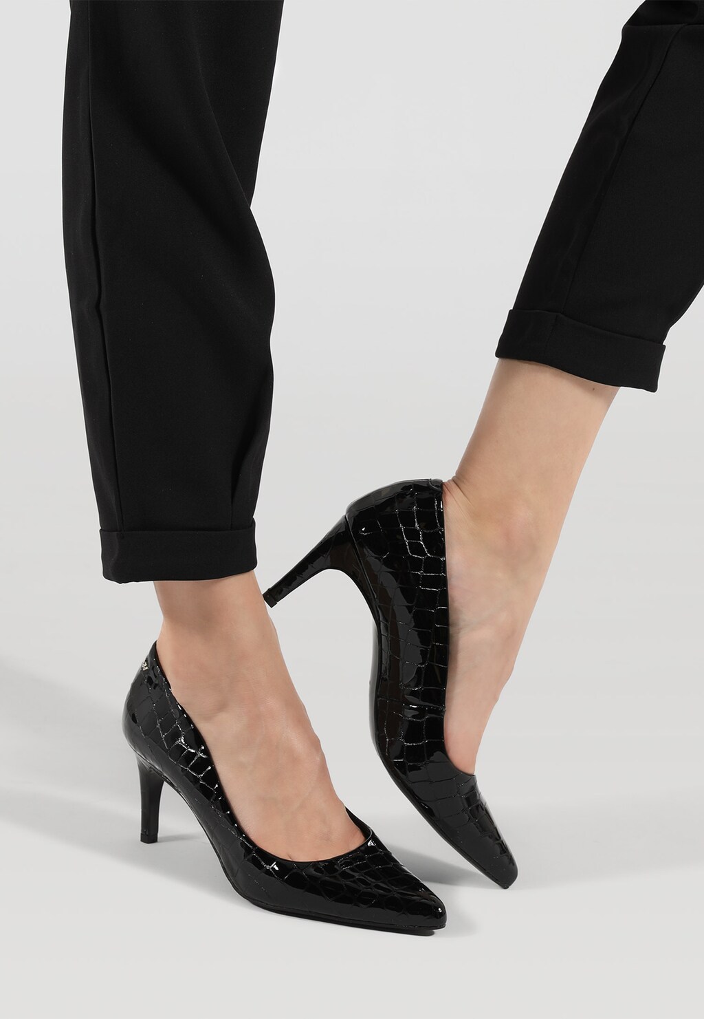 Elegantné dámske lodičky z lakovanej kože 35041-31 Widok 7