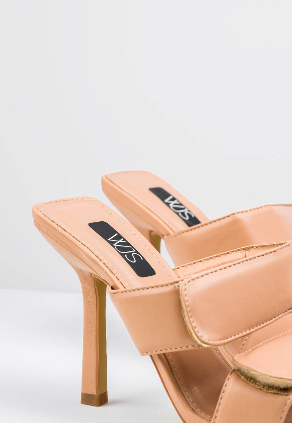 WJS beżowe klapki damskie z regulowanymi paskami WJS71026-54 Widok 3