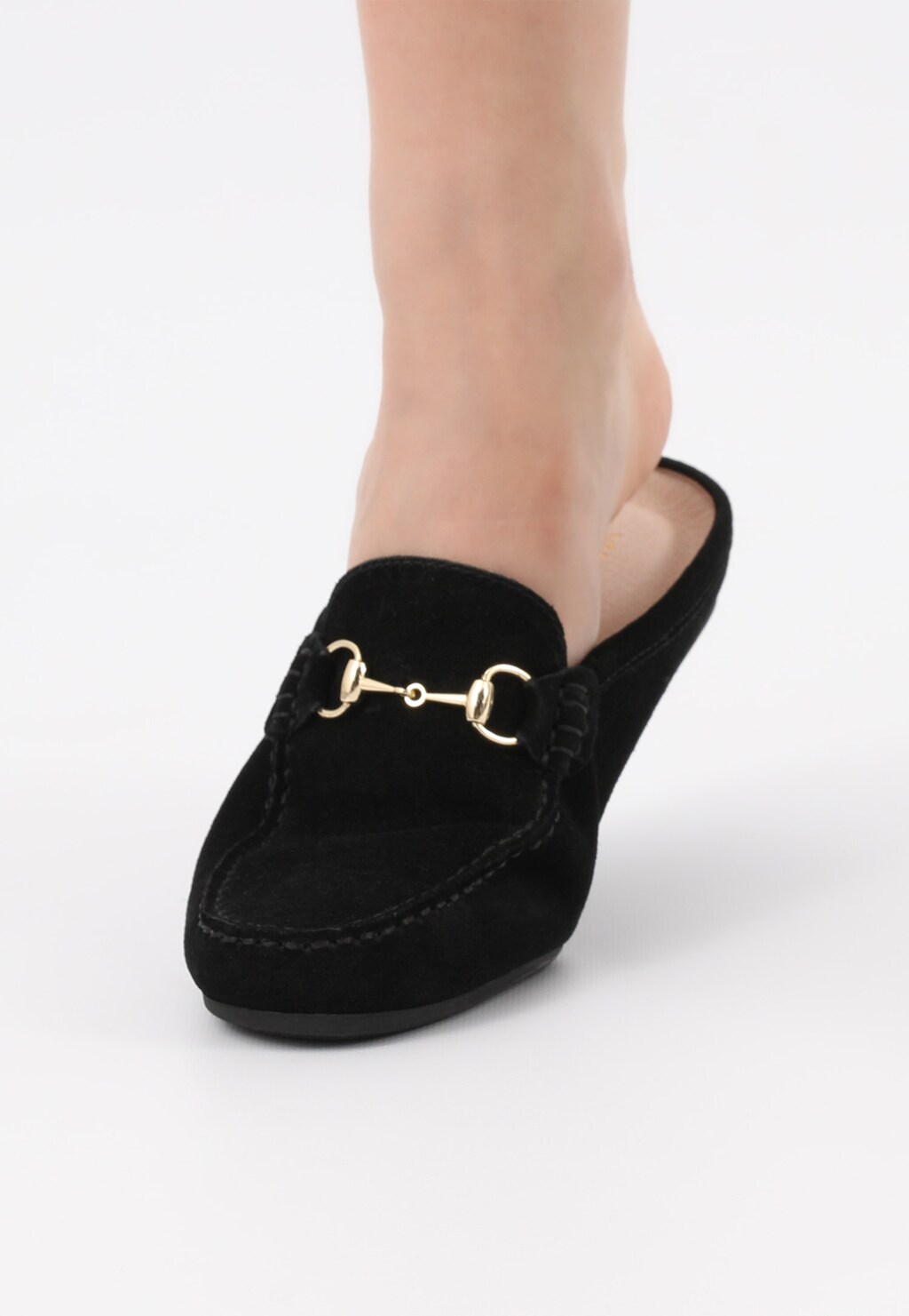 Letné šľapky dámske z čiernej velúrovej kože 74033-61 Widok 8