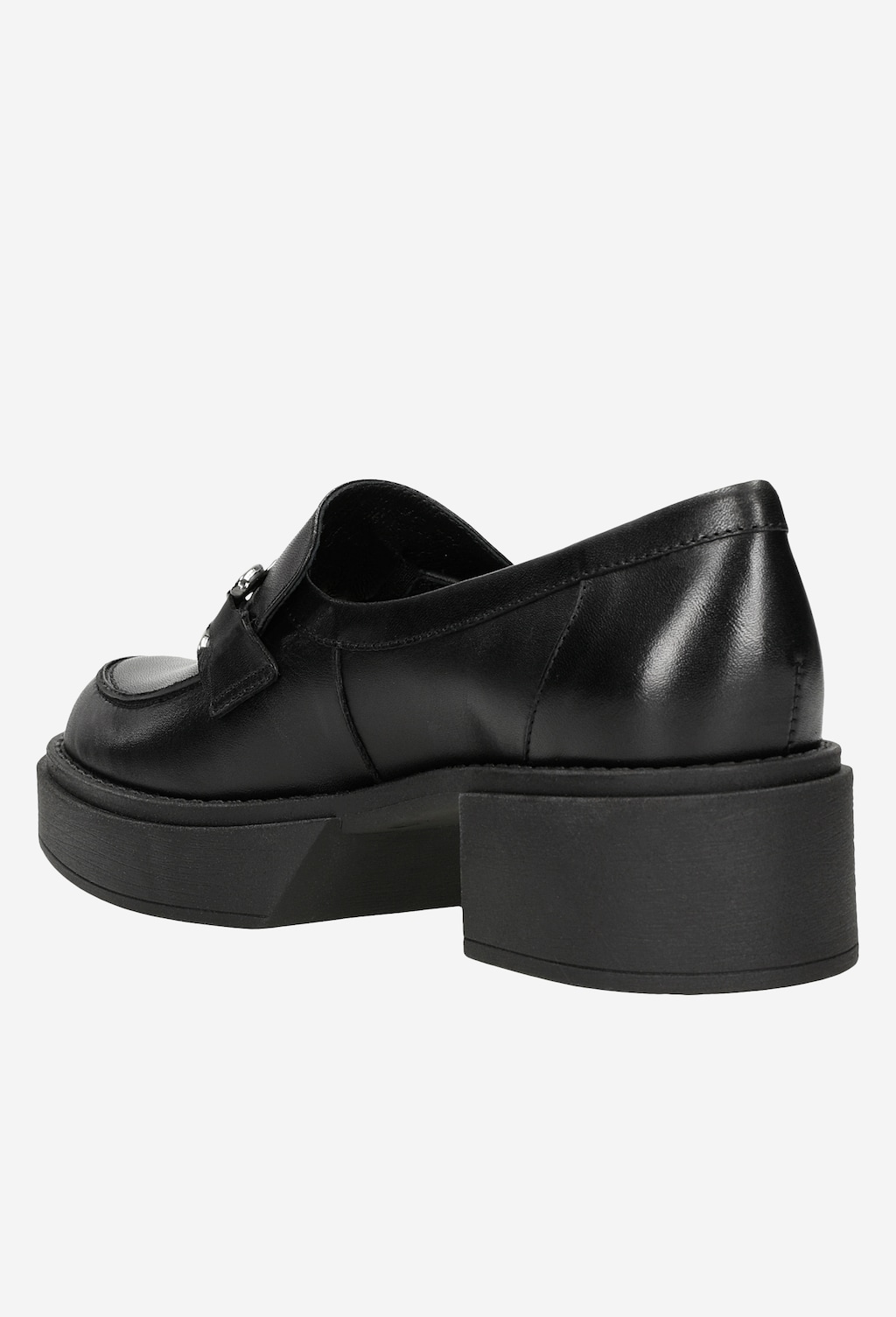 Czarne mokasyny damskie Wojas model 46113-51 w stylu urban, wykonane ze skóry, z masywnym obcasem i grubą podeszwą, pokazane z boku.