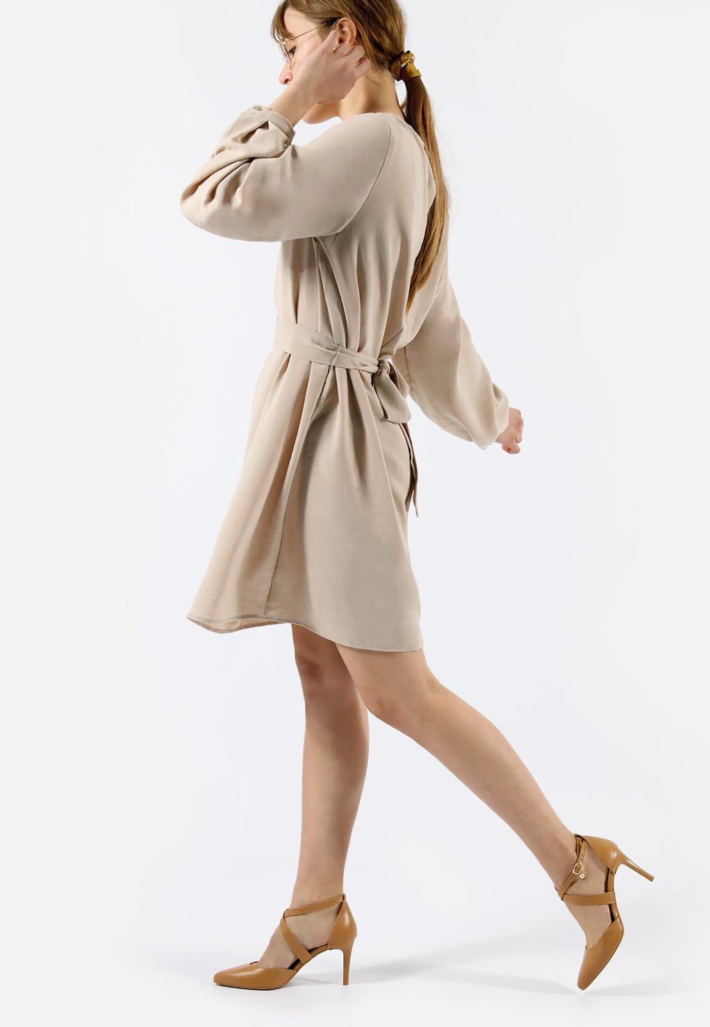 Béžové dámske lodičky so zapínaním na remienok 35080-54 Widok 7