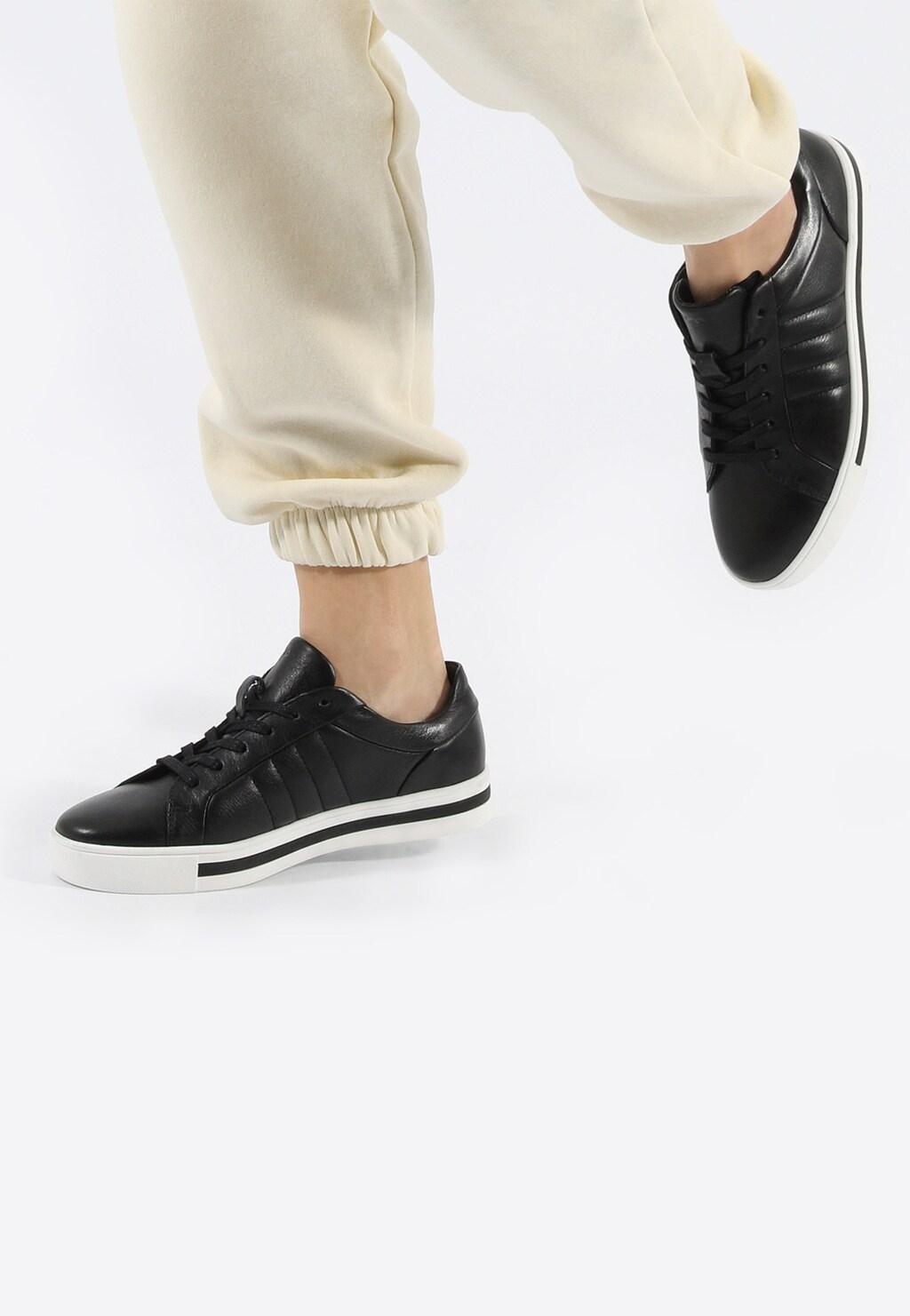 Dámska športová obuv vyrobená z pravej kože 46085-51 Widok 7