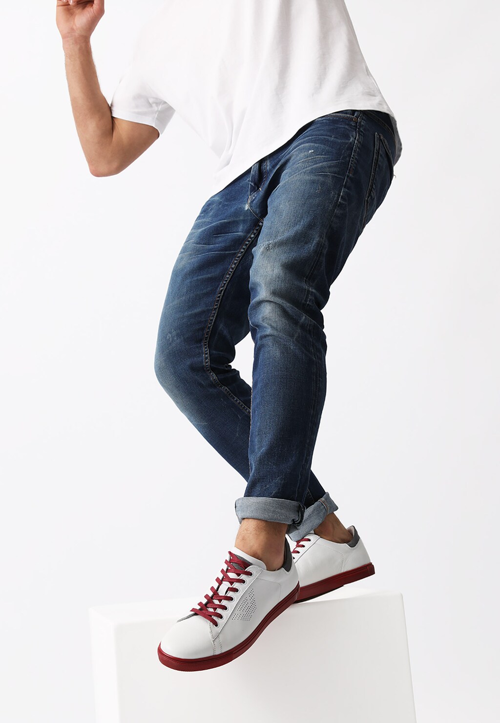 Biele pánske kožené tenisky na šport Wojas 10076-79 Widok 1