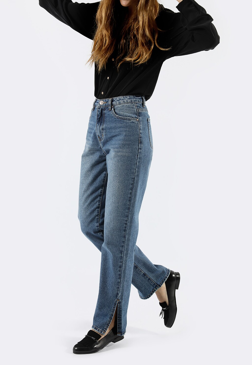 Czarne wygodne mokasyny damskie ze skóry licowej oraz welurowej 46045-71 Widok 1