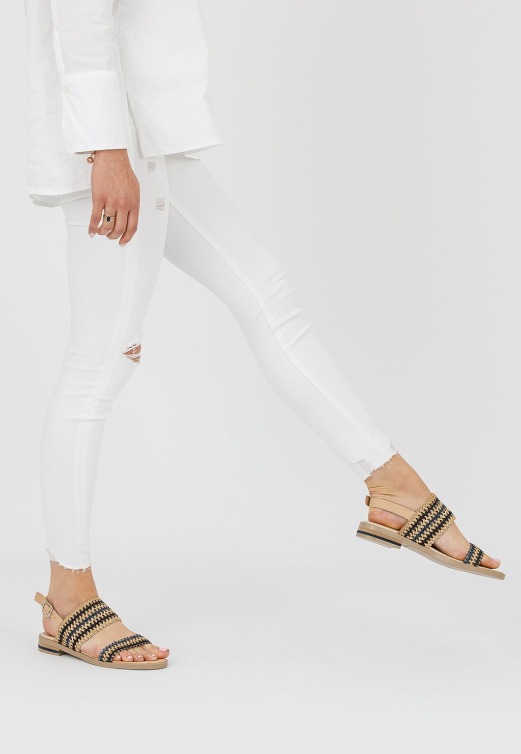 Sandały damskie z plecionymi paskami 76049-86 Widok 7