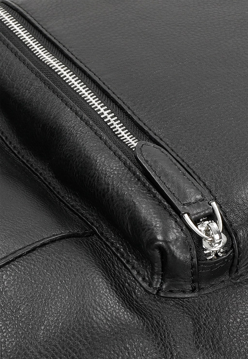 Minimalistický černý pánský batoh z hladké kůže 80143-51 Widok 8