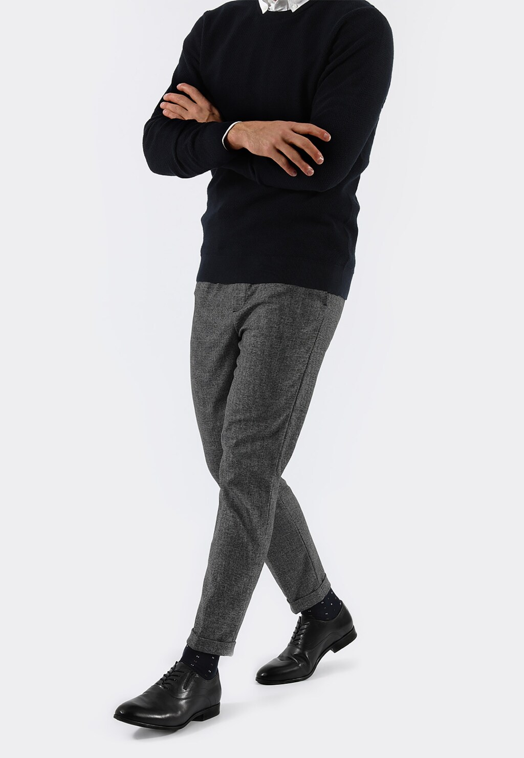 Czarne brogsy męskie w stylu formal 10063-51 Widok 7