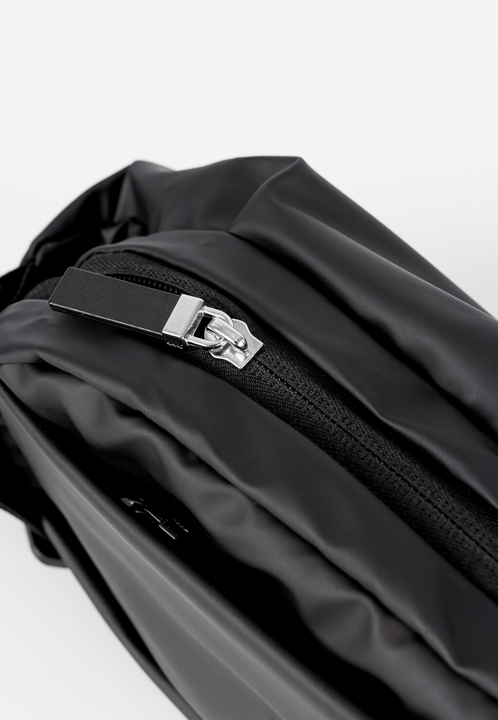 WJS czarna nerka w stylu miejskim WJS83007-11 Widok 3