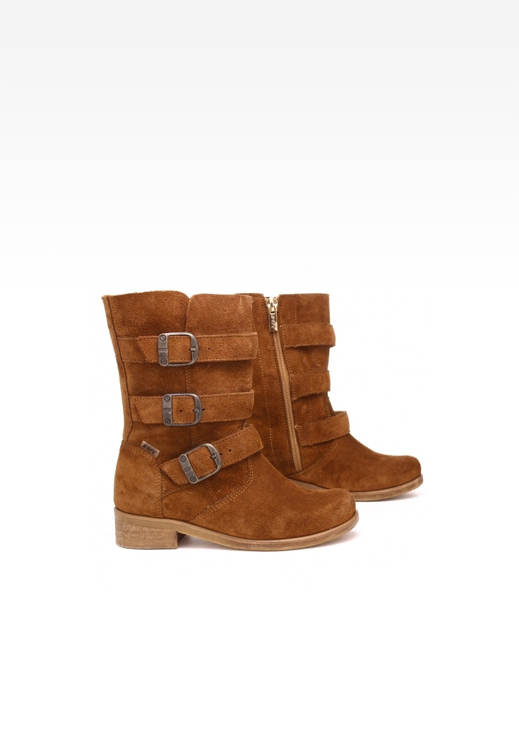 Dziewczęce brązowe botki Wojas x Bartek 8440263 z zamkiem bocznym i trzema klamrami, wykonane z zamszu, na niskim obcasie, idealne na zimowe dni.