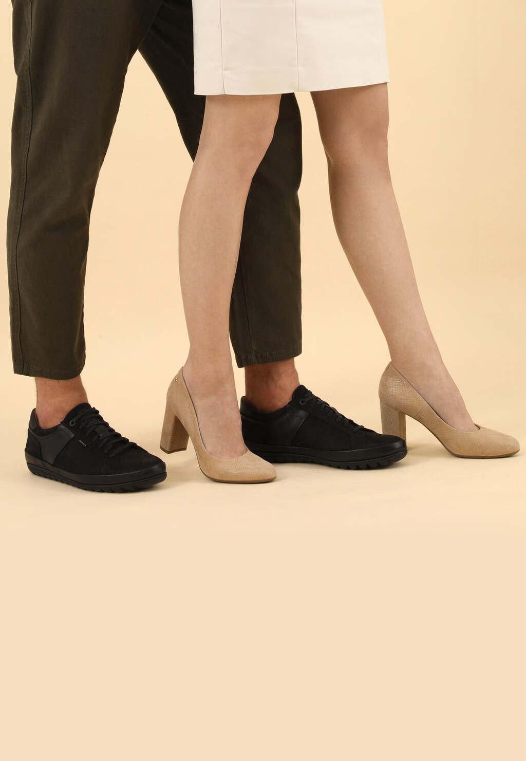 Béžové dámske lodičky s motívom hadej kože 35070-64 Widok 1