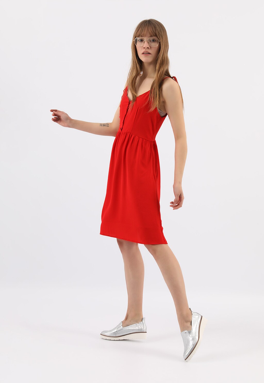 Srebrne loafersy damskie na białej podeszwie 46008-59 Widok 8